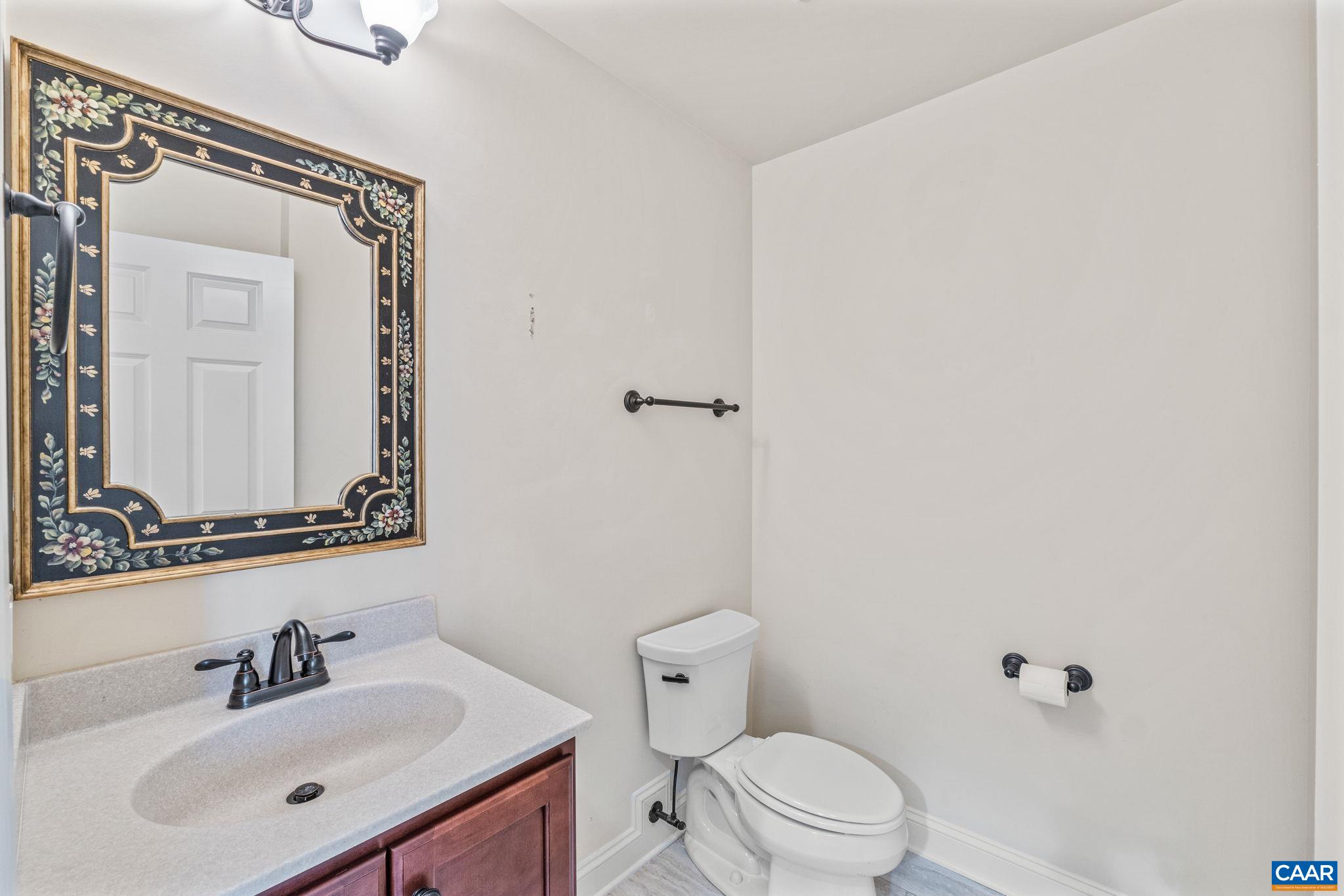 271 CLAREMONT LN