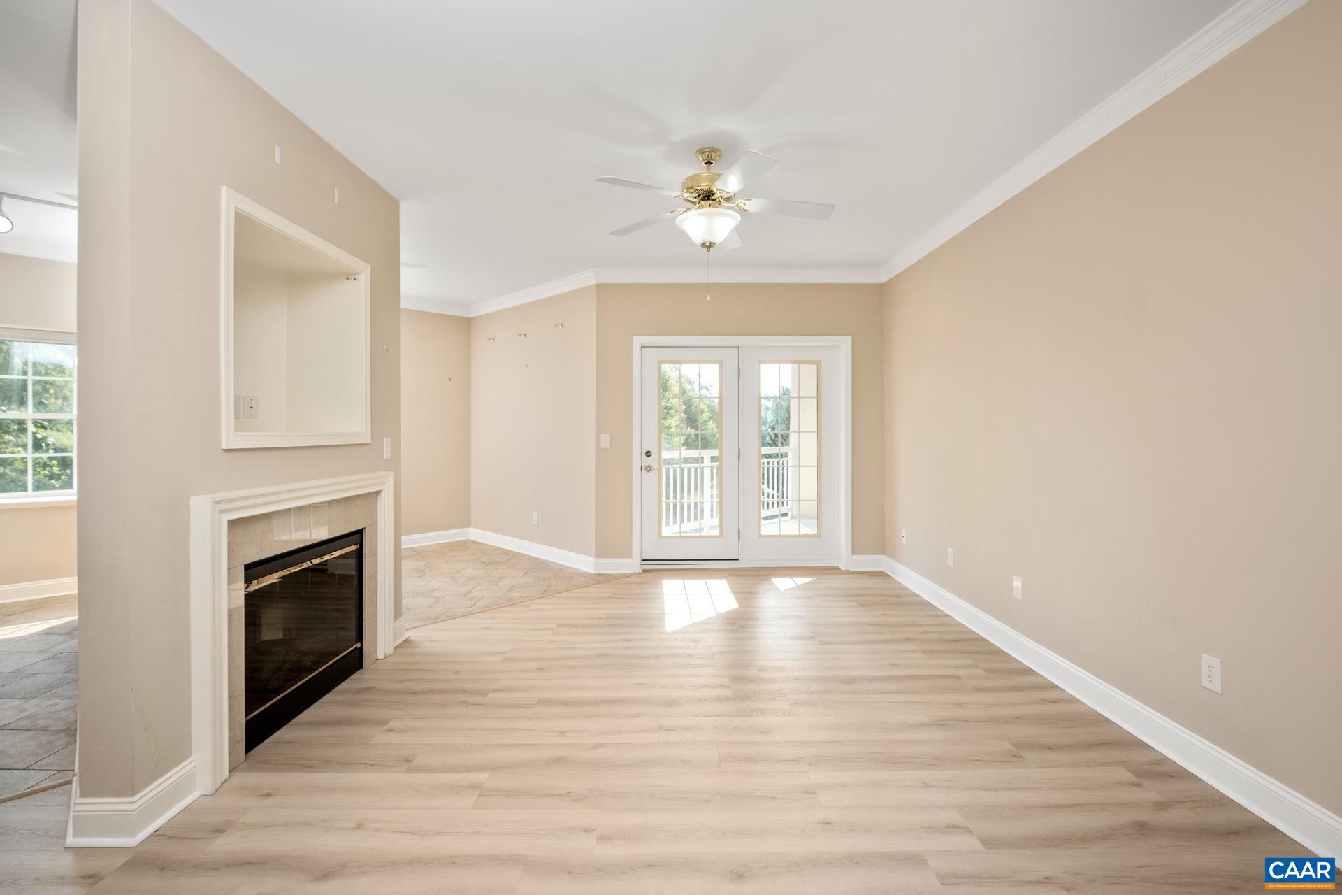 1410 N COALTER ST Unit: 306