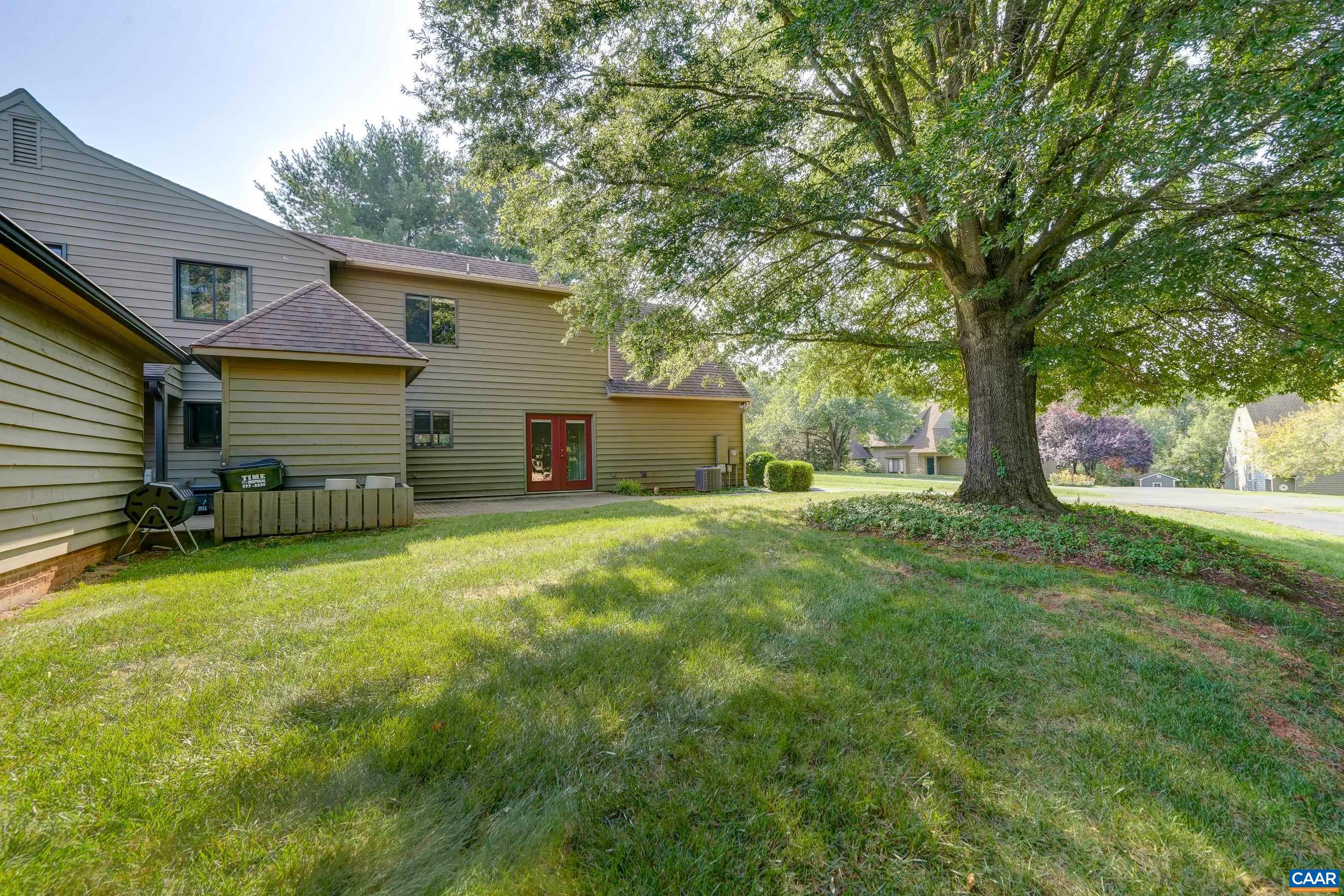 4804 GRASSY KNOLL LN