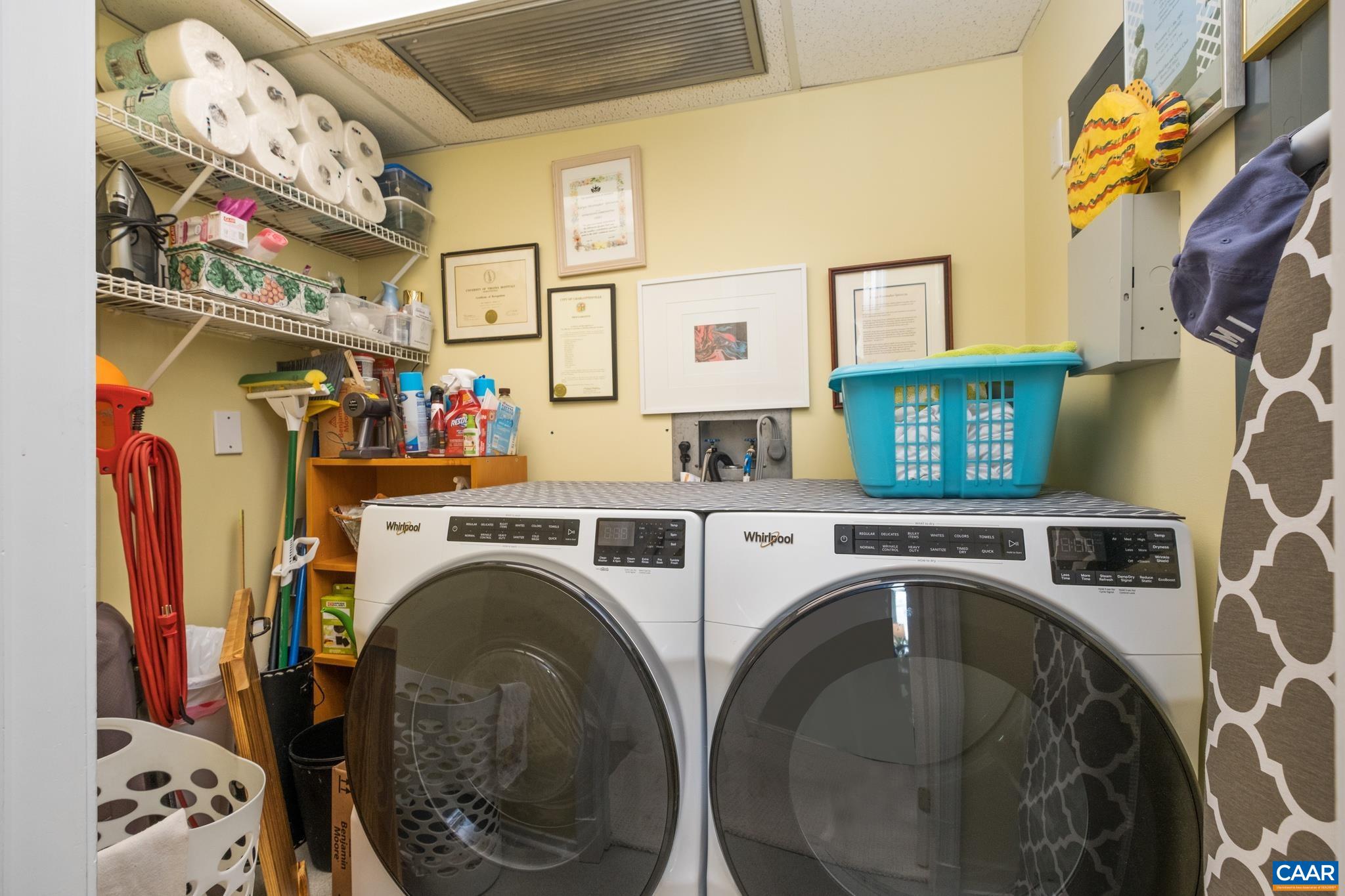 500 CRESTWOOD DR Unit: 1306