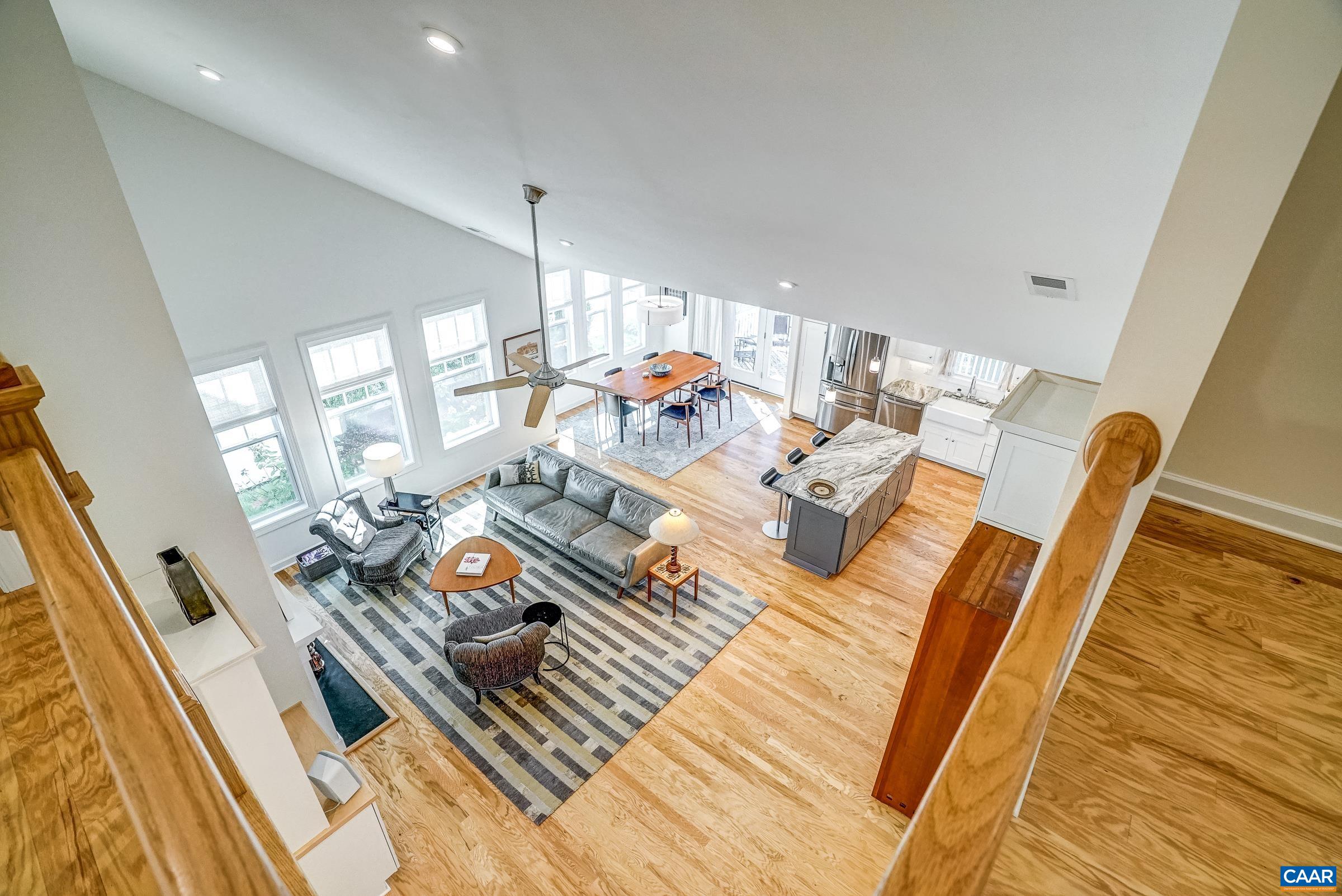 511 PETYWARD LN