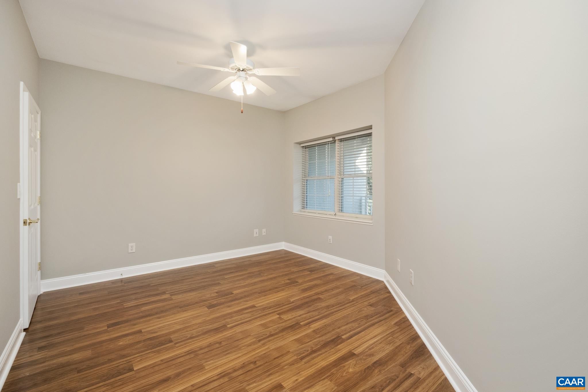 1410 N COALTER ST Unit: 307