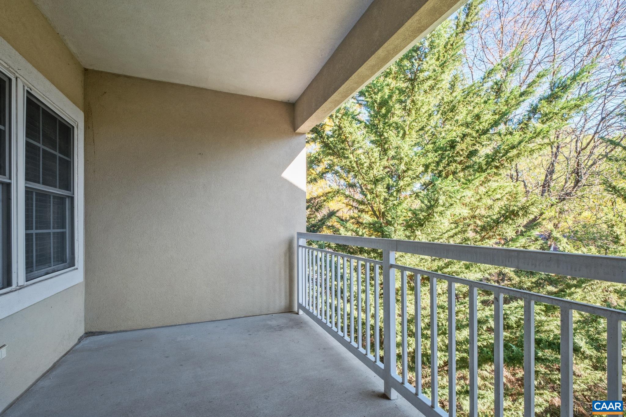 1410 N COALTER ST Unit: 307