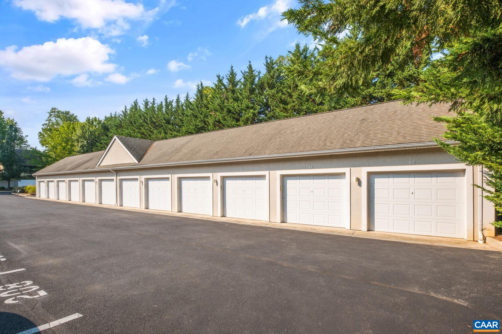 1410 N COALTER ST Unit: 307