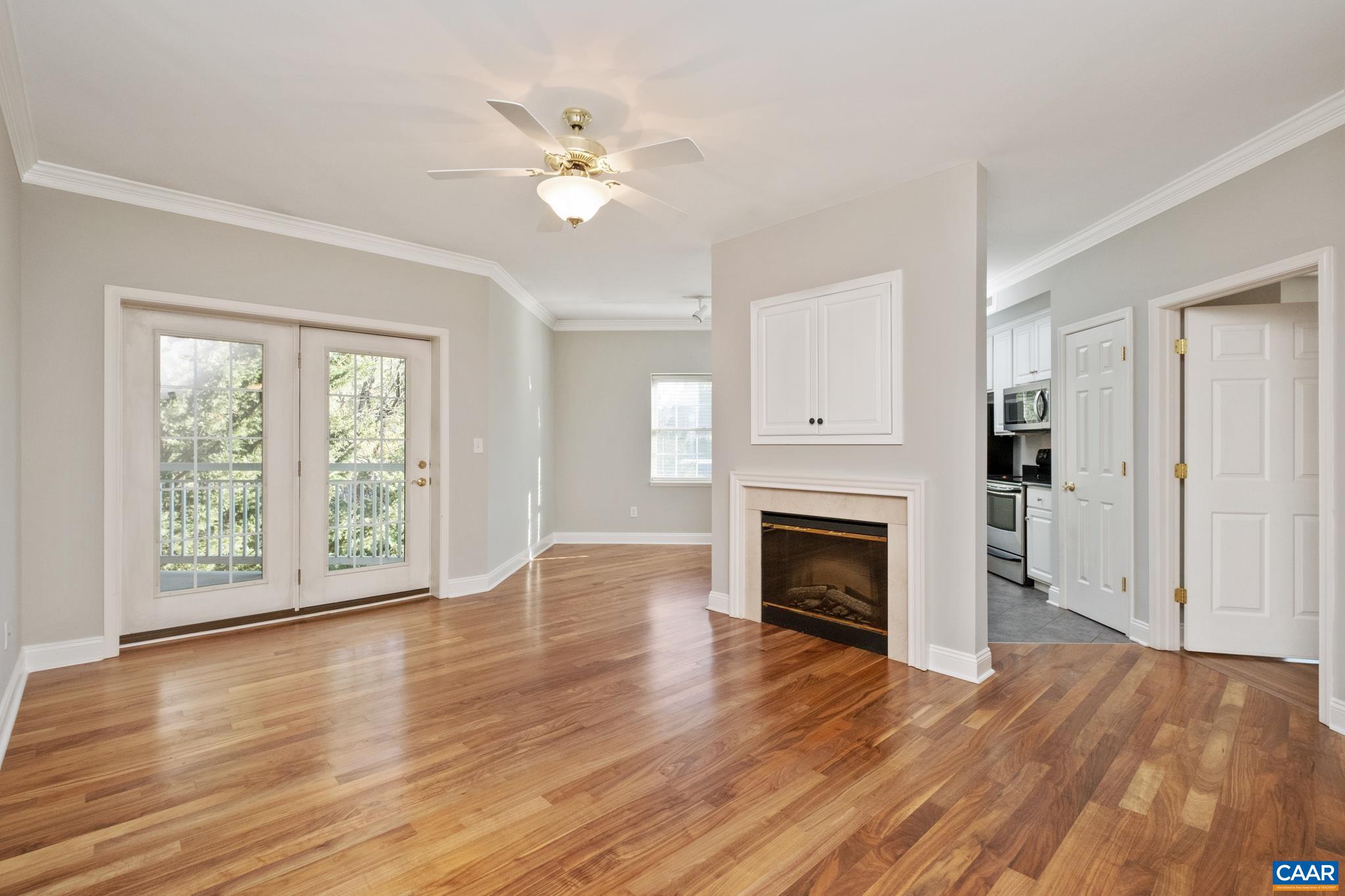 1410 N COALTER ST Unit: 307