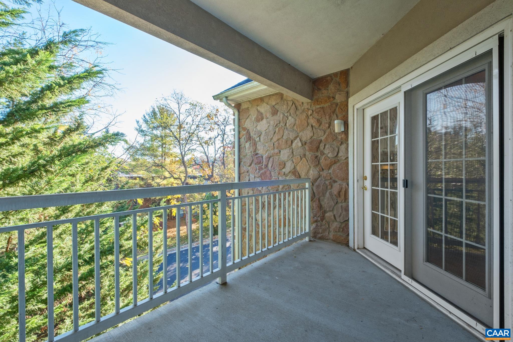 1410 N COALTER ST Unit: 307