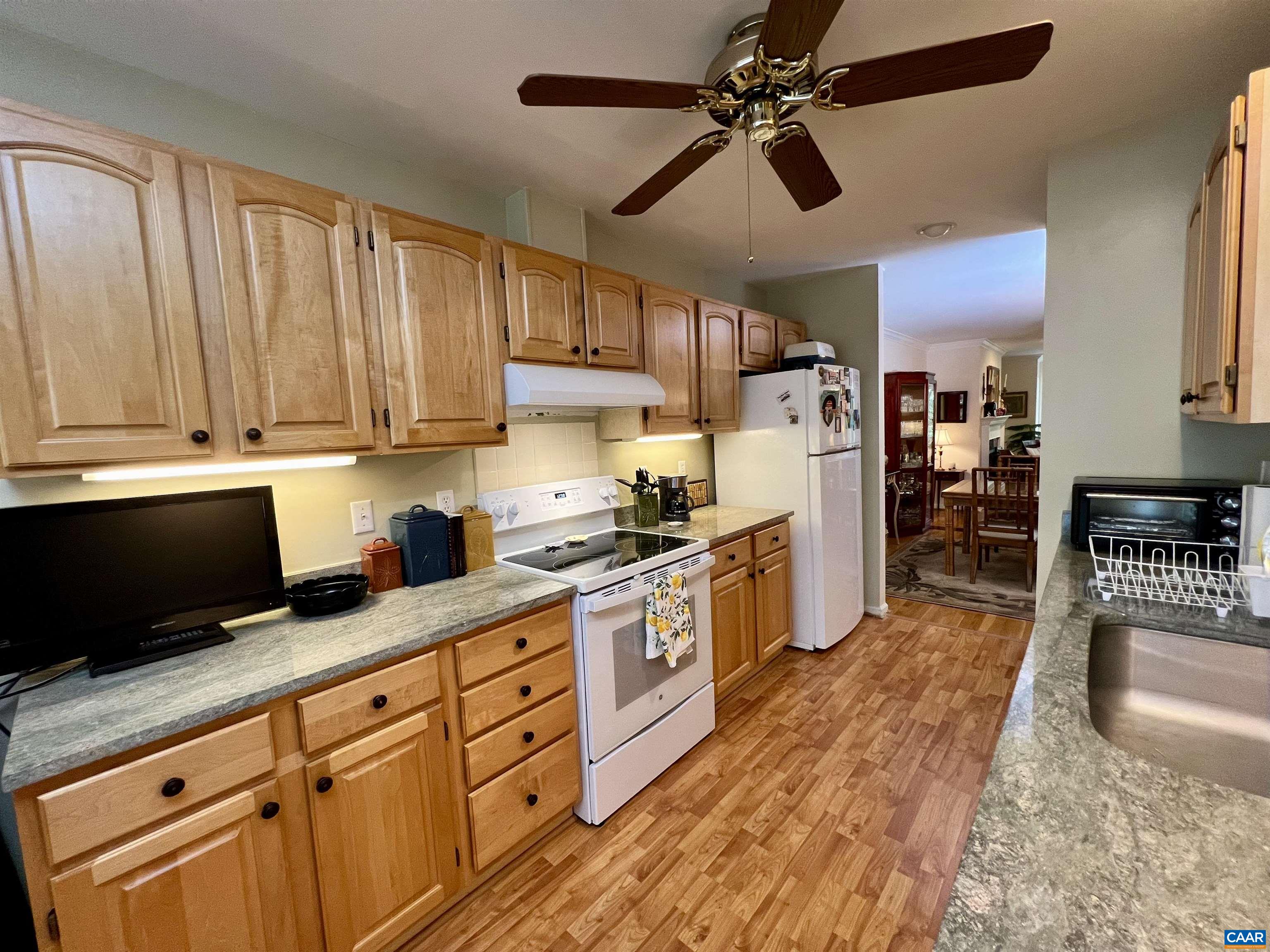 602 MOCKINGBIRD WAY
