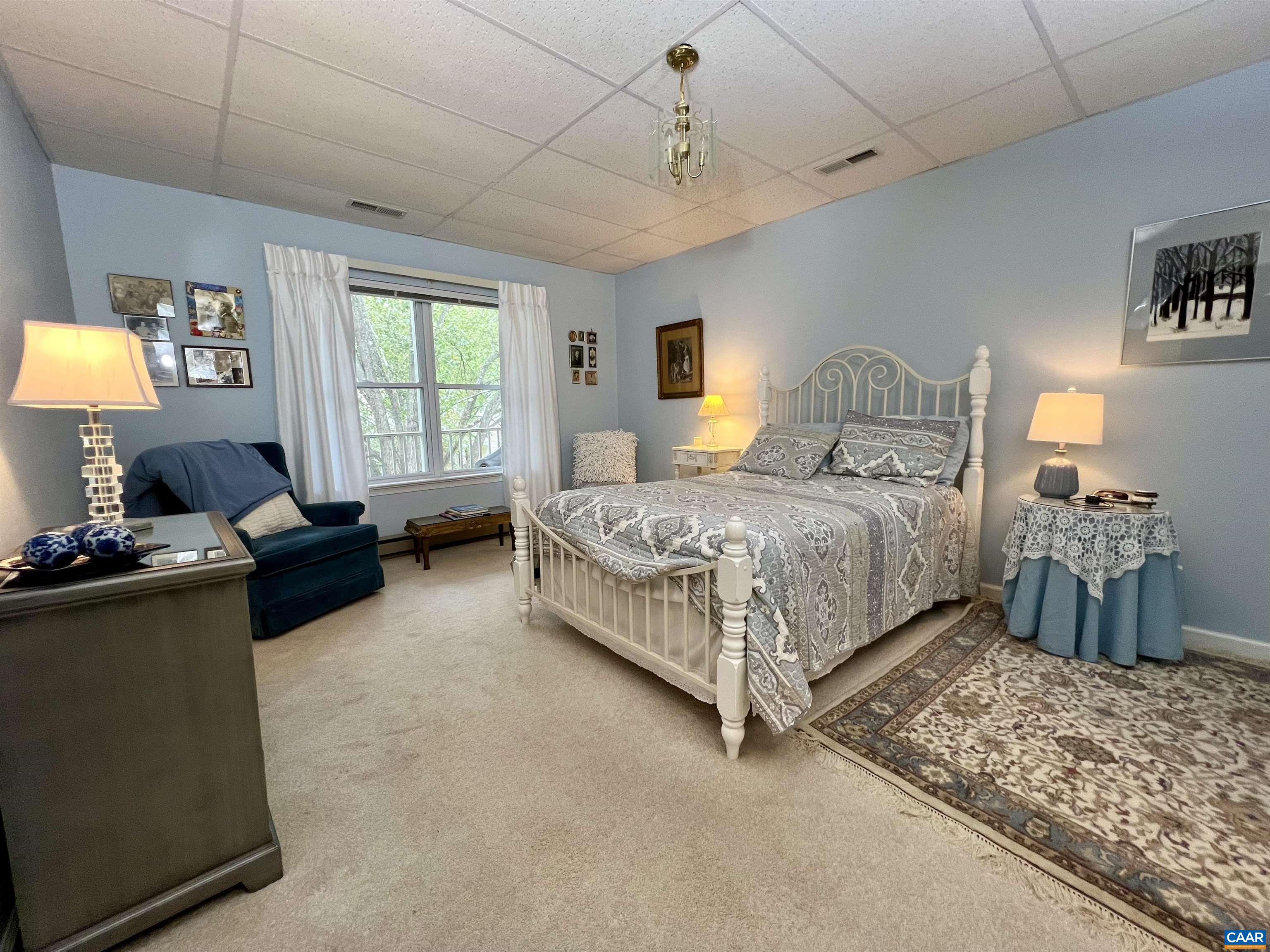 602 MOCKINGBIRD WAY