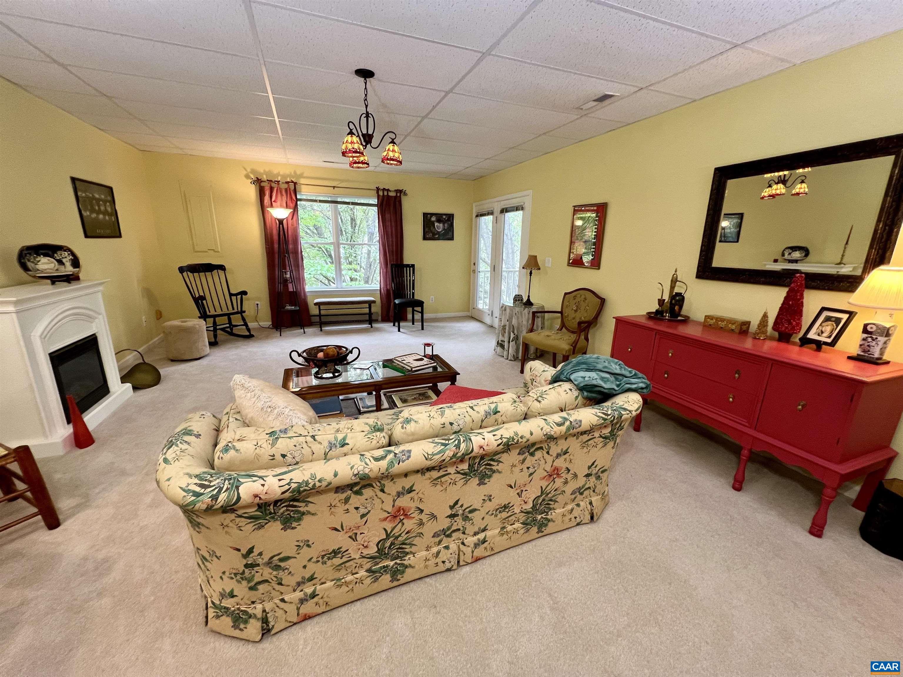 602 MOCKINGBIRD WAY