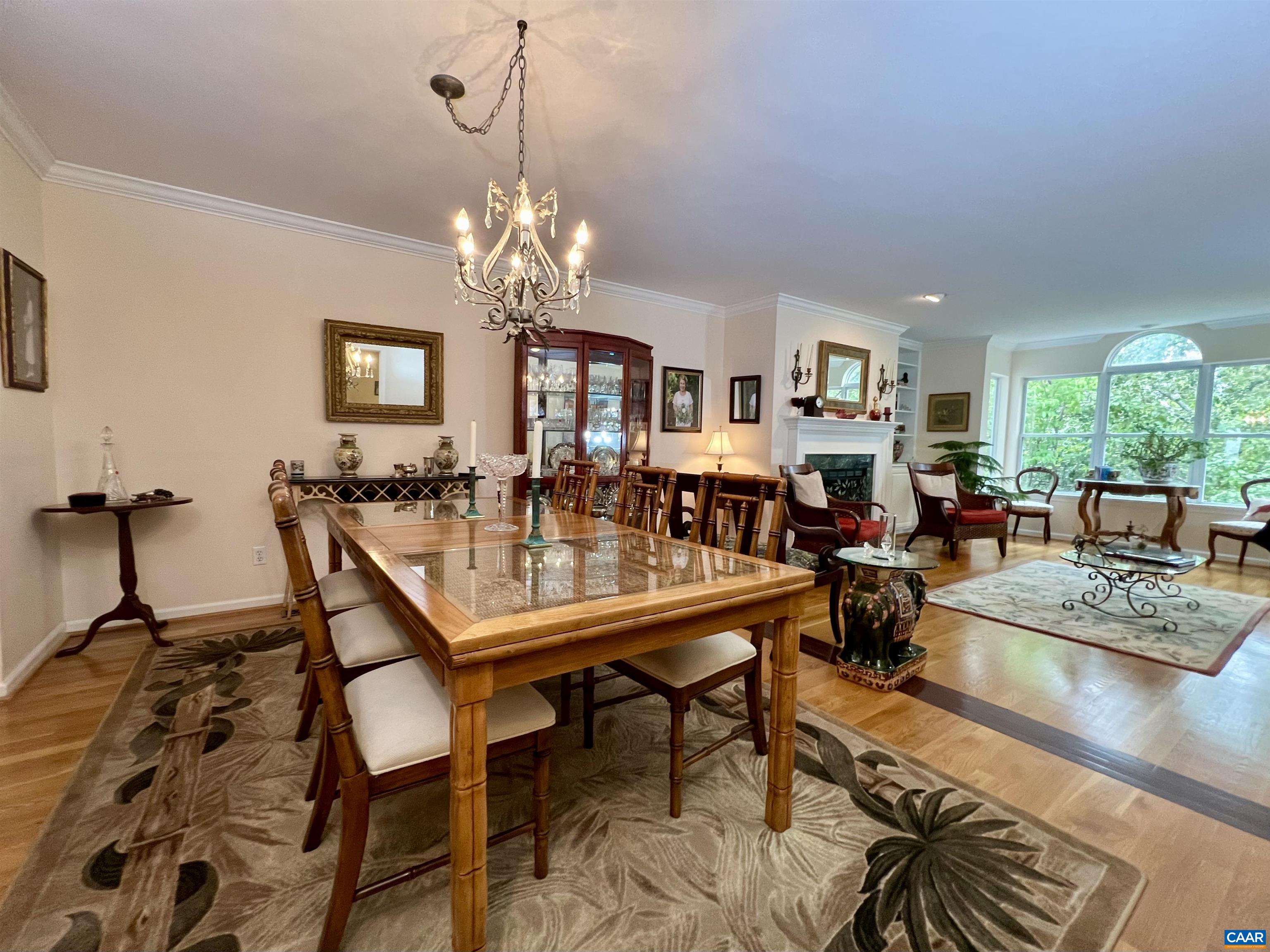 602 MOCKINGBIRD WAY