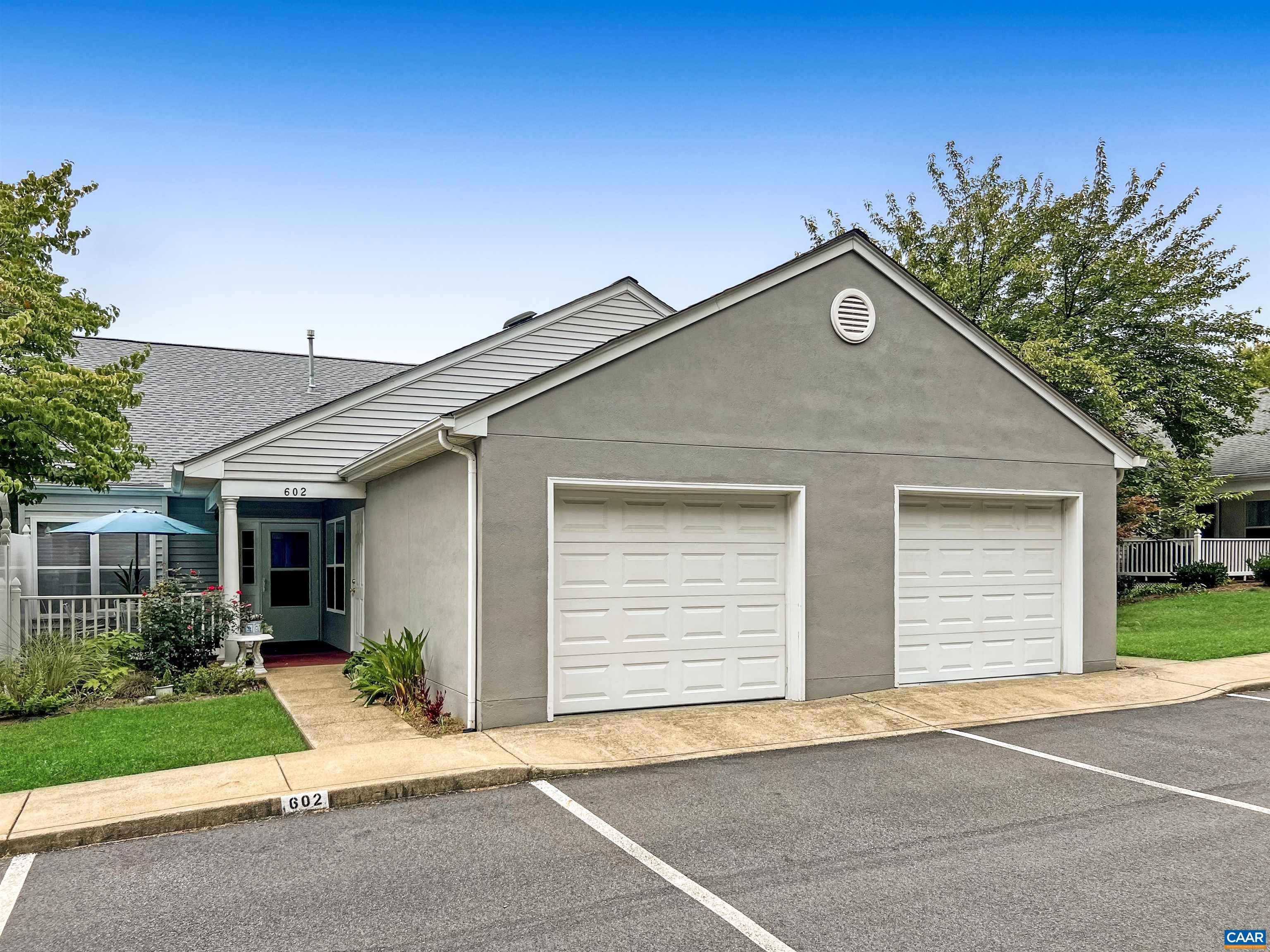 602 MOCKINGBIRD WAY