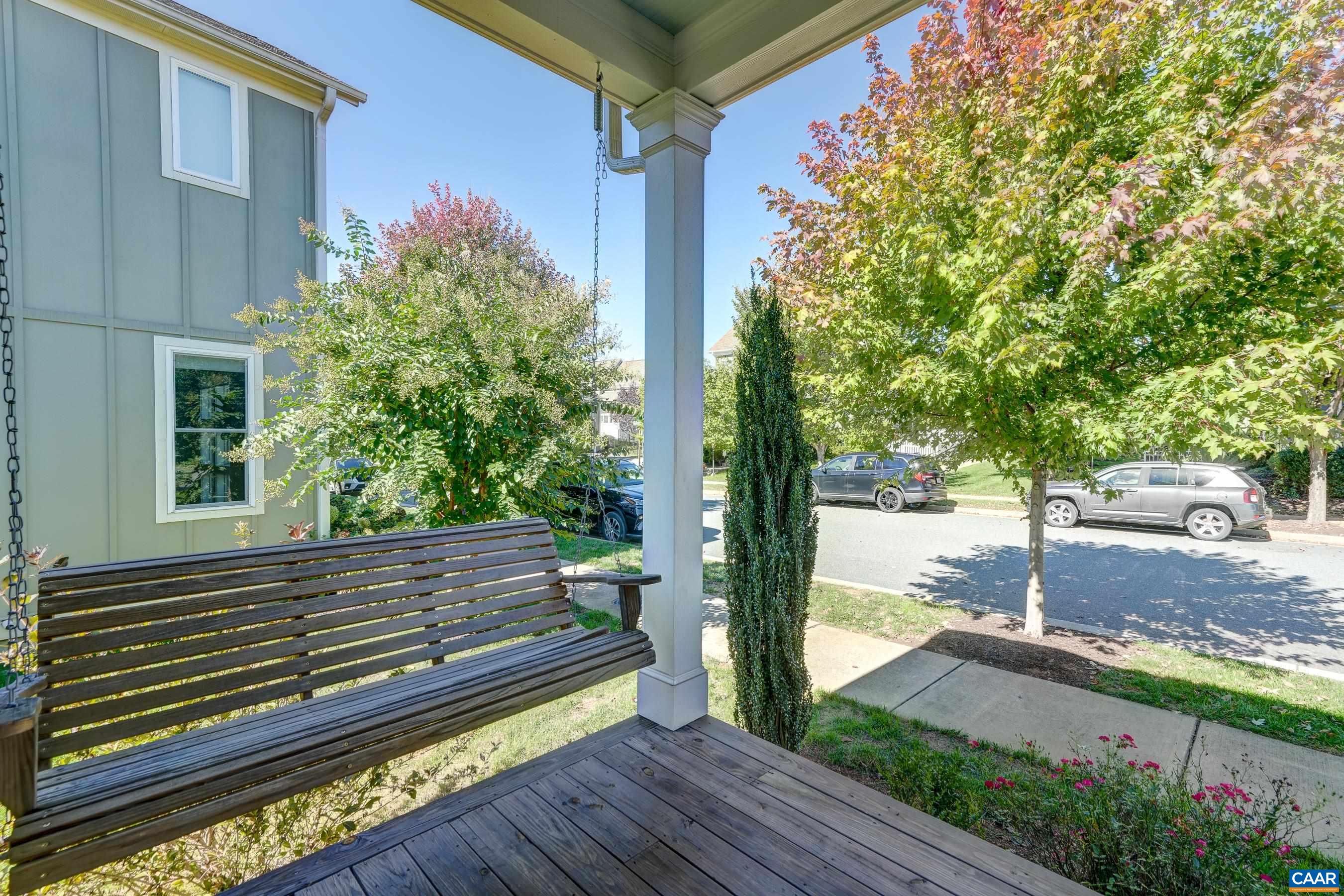 3072 GLEN VALLEY DR