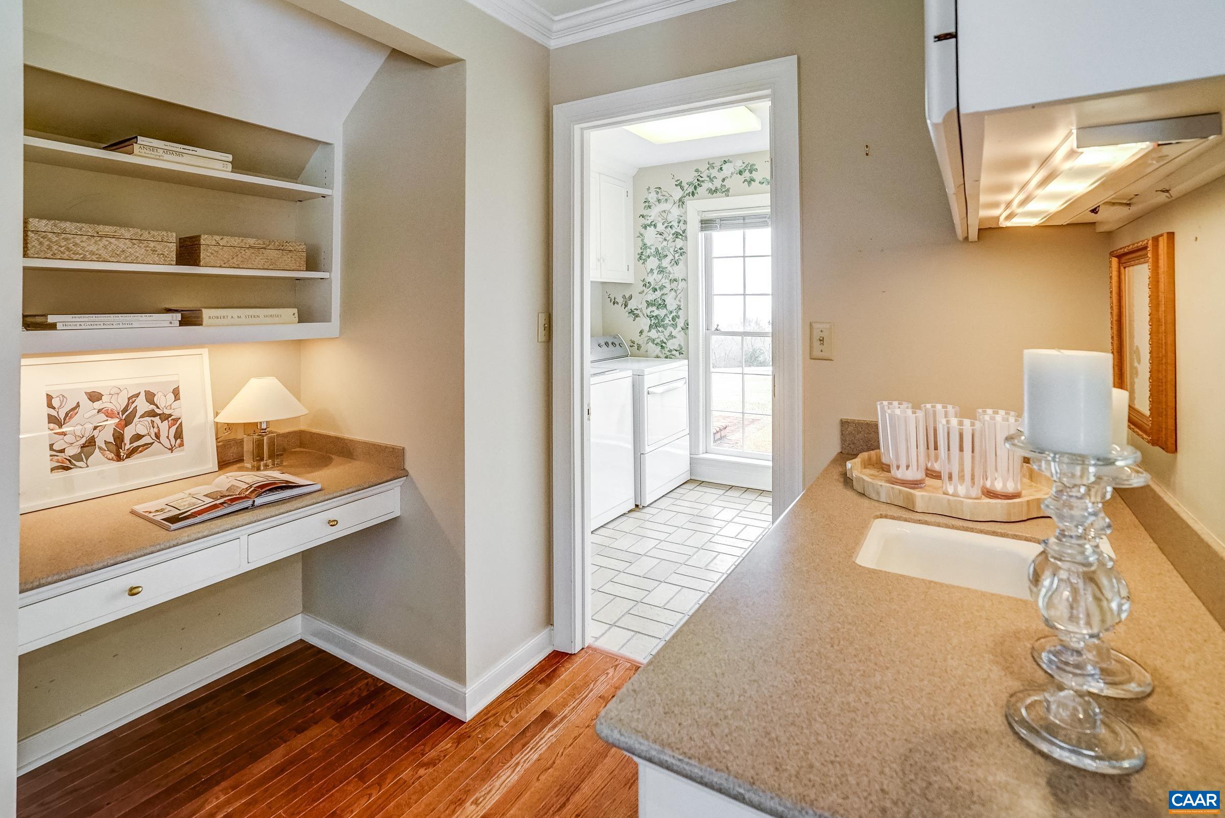 275 JEFFERS DR