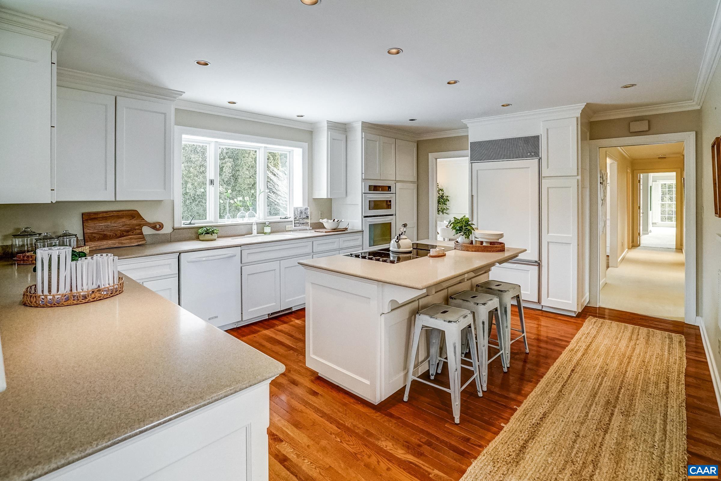 275 JEFFERS DR