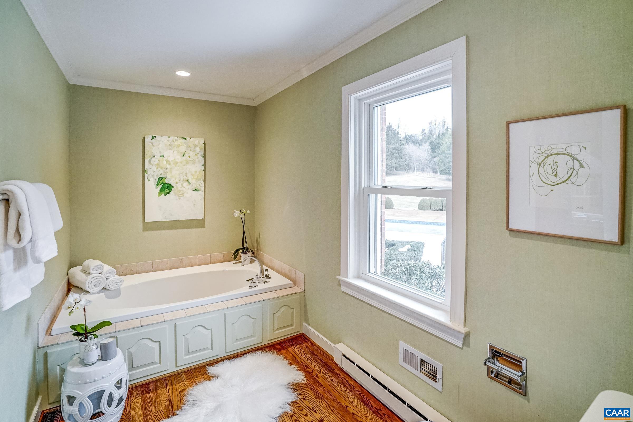 275 JEFFERS DR