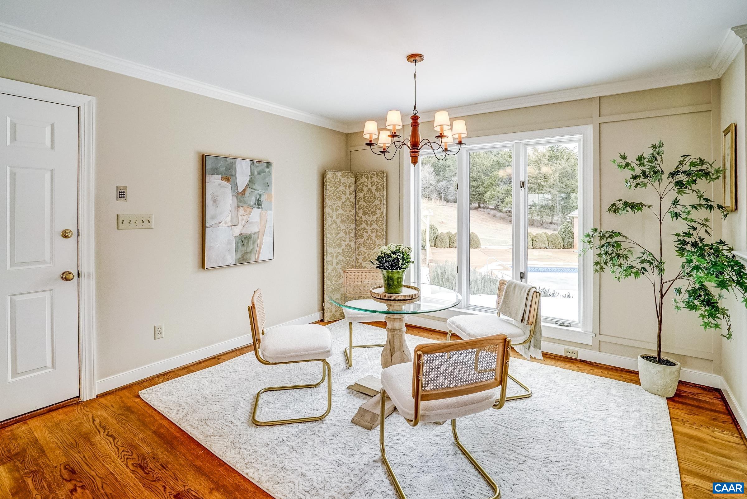 275 JEFFERS DR