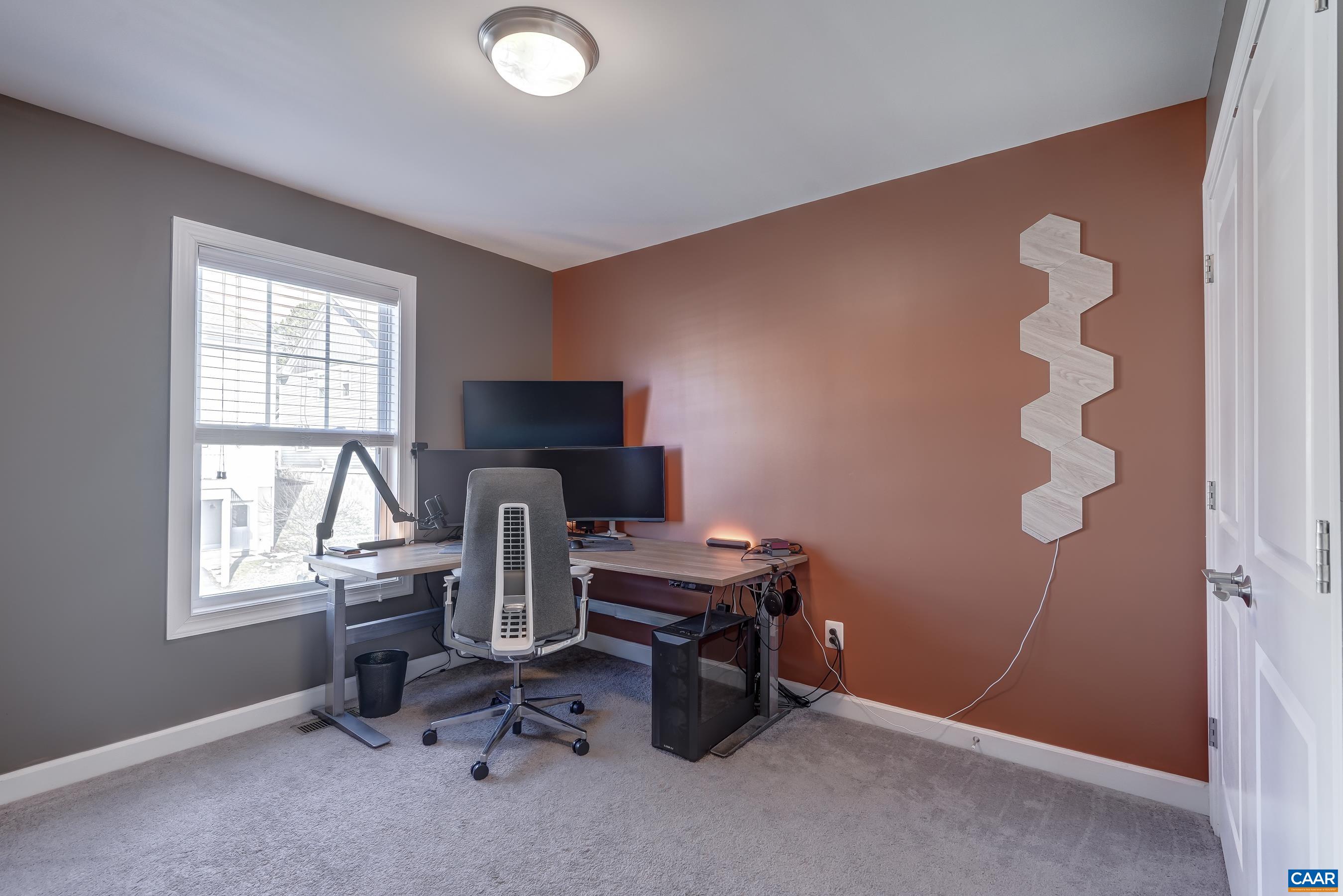 1255 HADEN PL