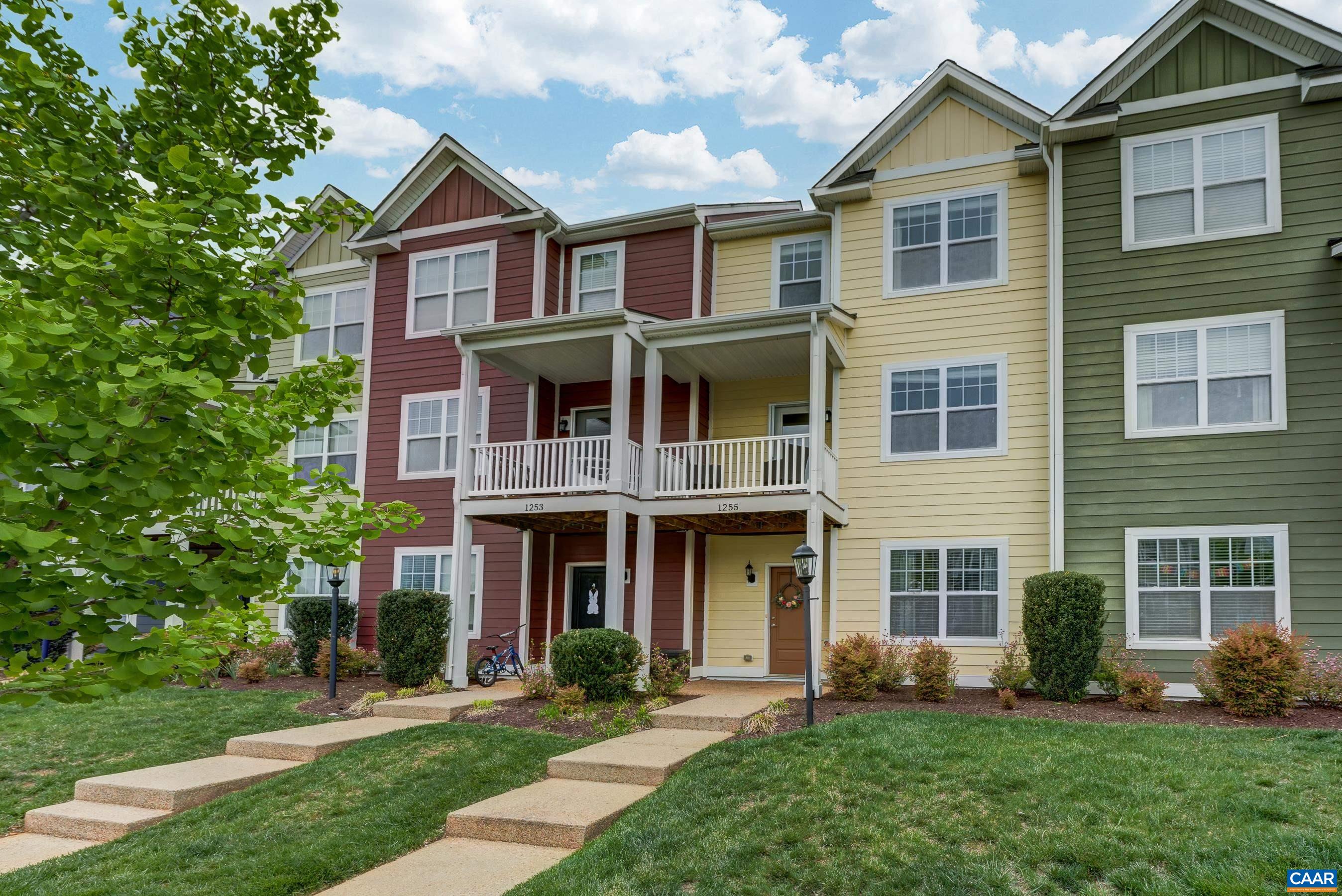 1255 HADEN PL