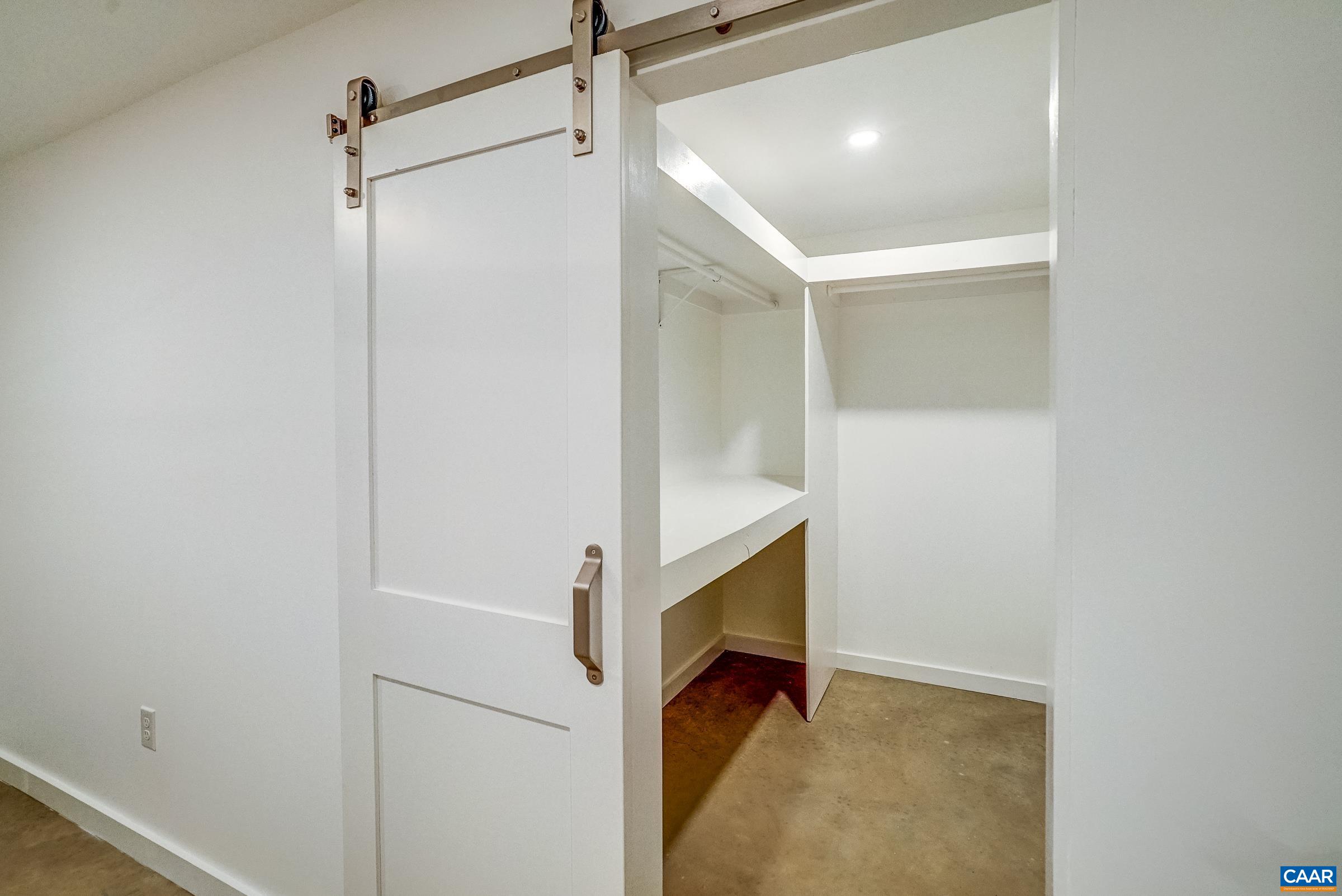 2675 COURTENAY GLEN WAY