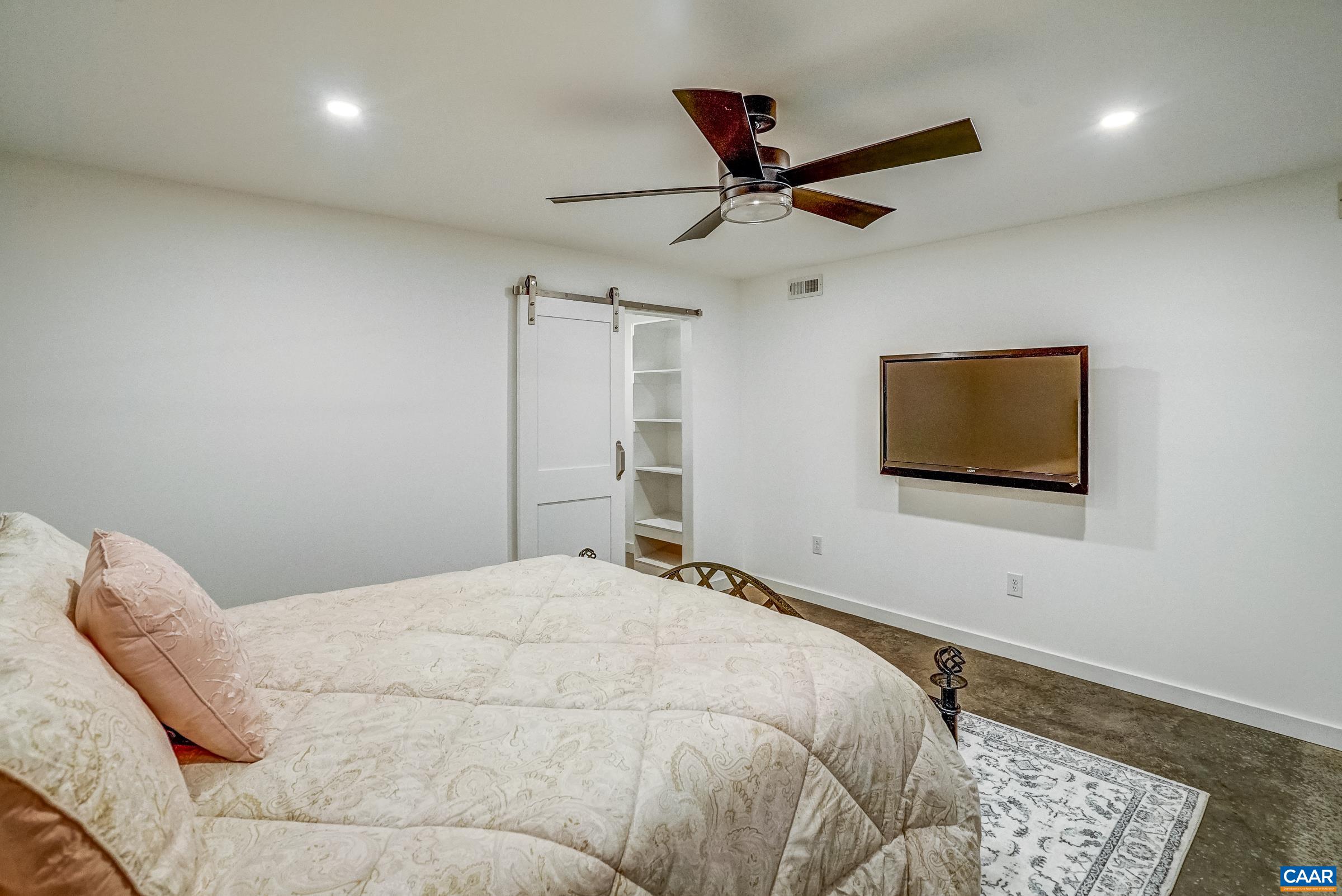 2675 COURTENAY GLEN WAY