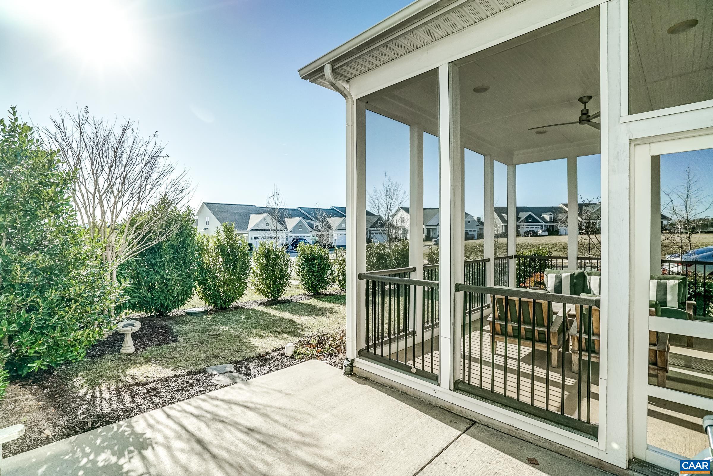 383 CLAIBOURNE RD