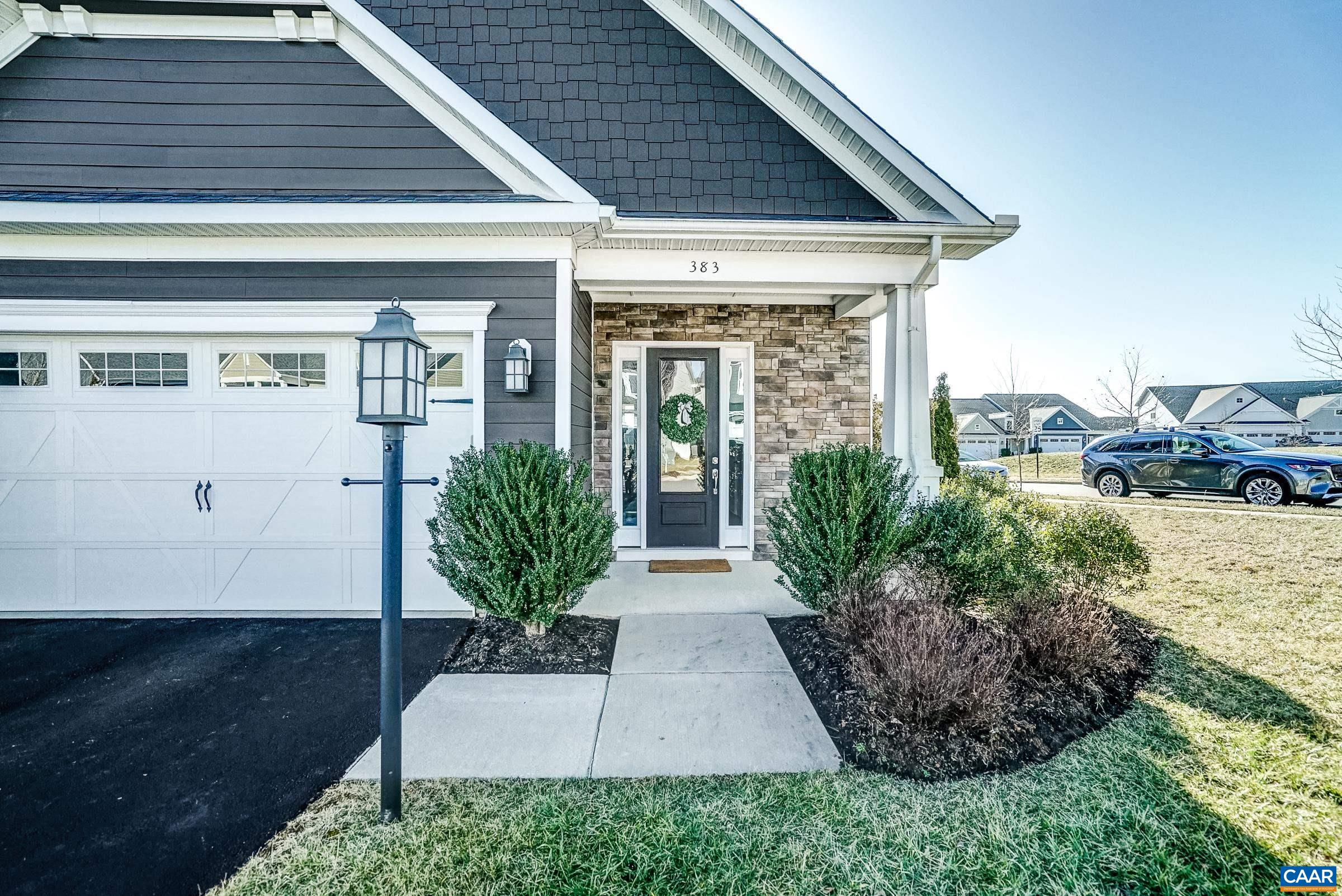383 CLAIBOURNE RD