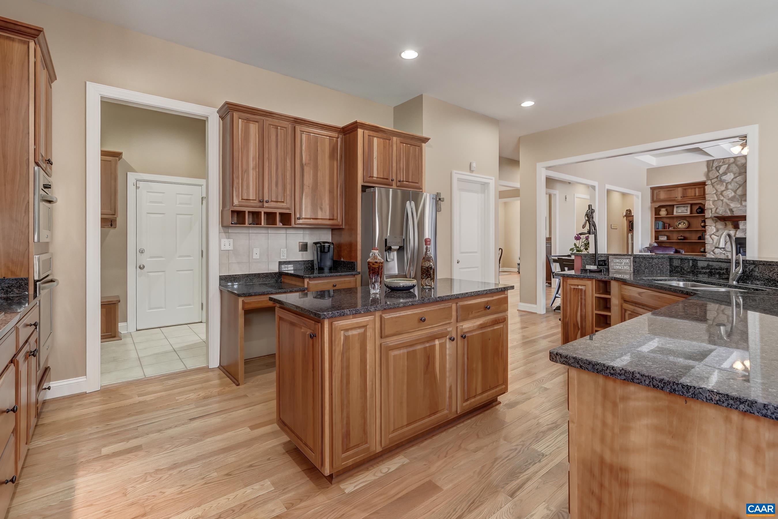 595 HALF MOON CT