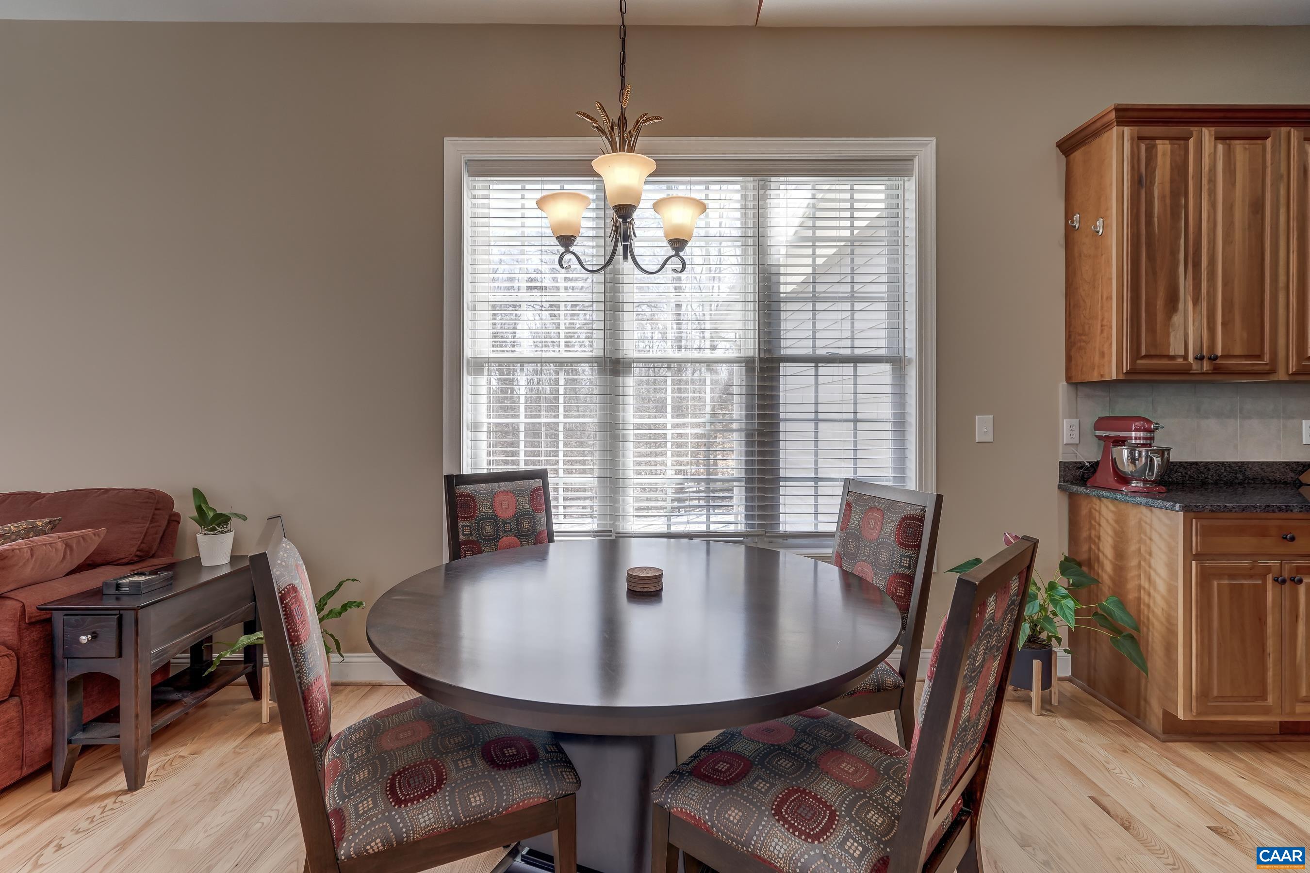 595 HALF MOON CT