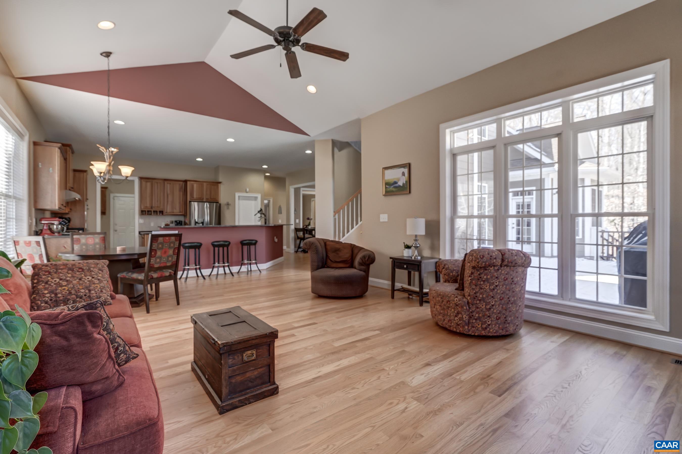 595 HALF MOON CT