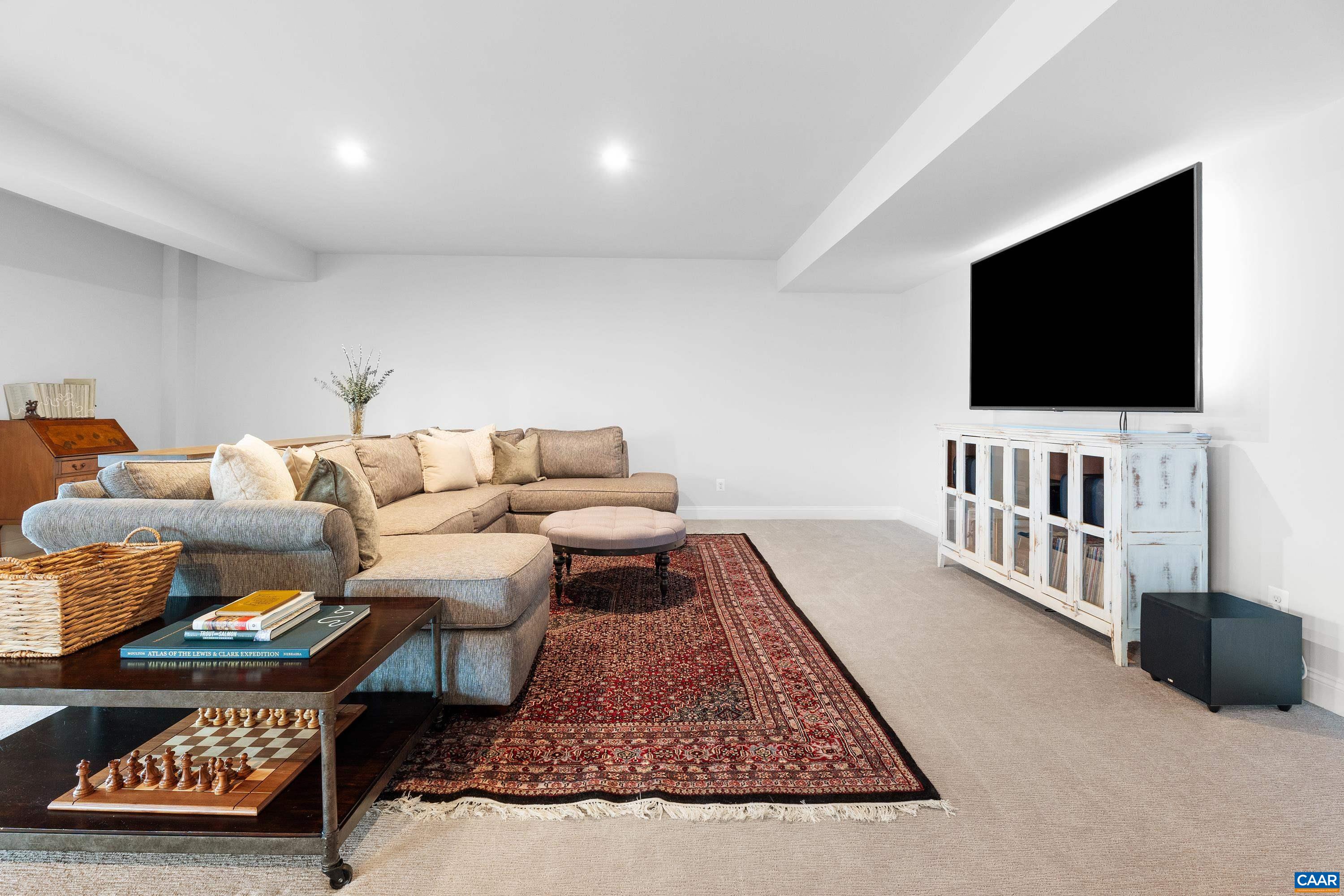 124 SAN MARCOS WAY