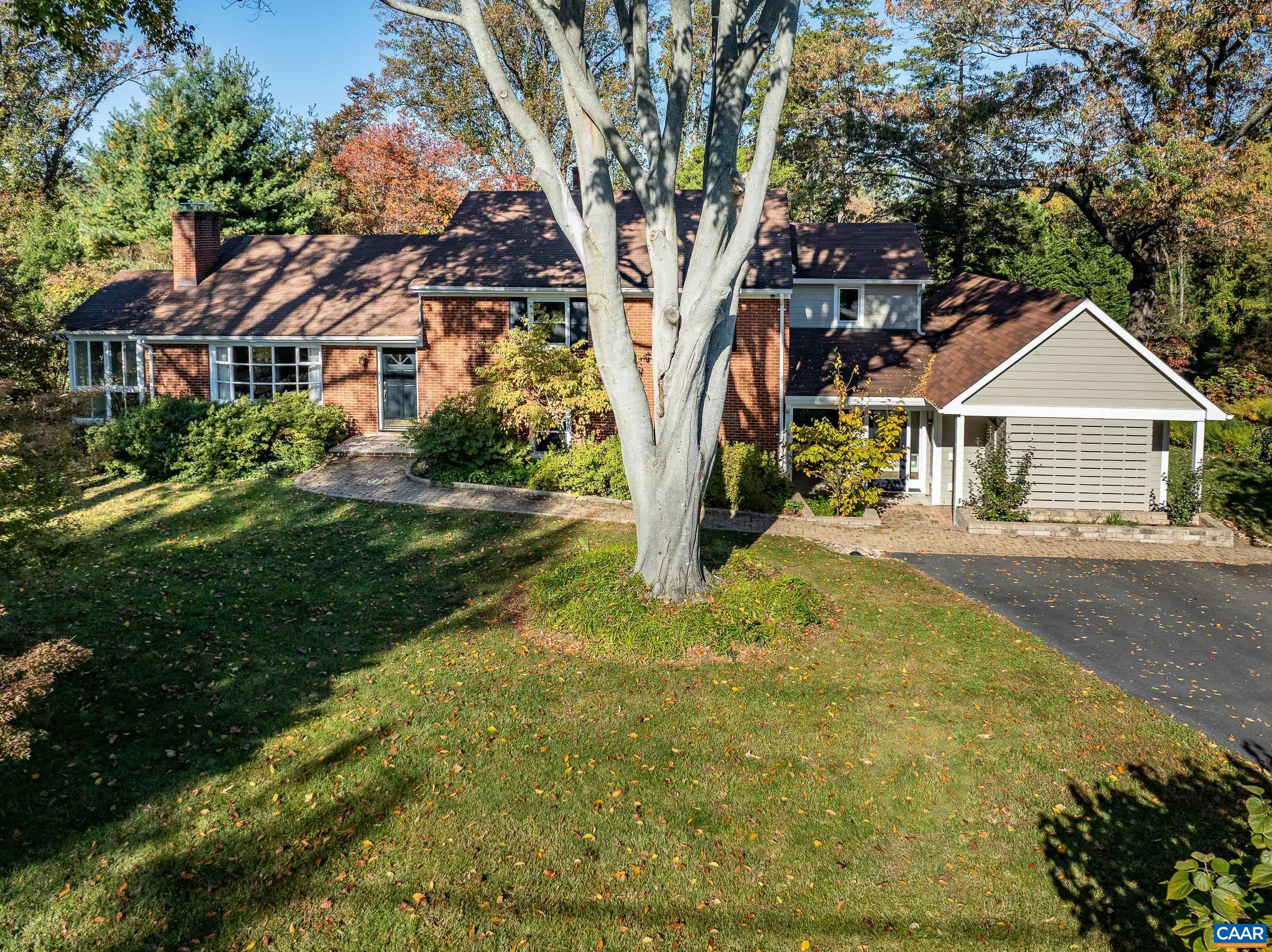 1617 SAINT ANNES RD