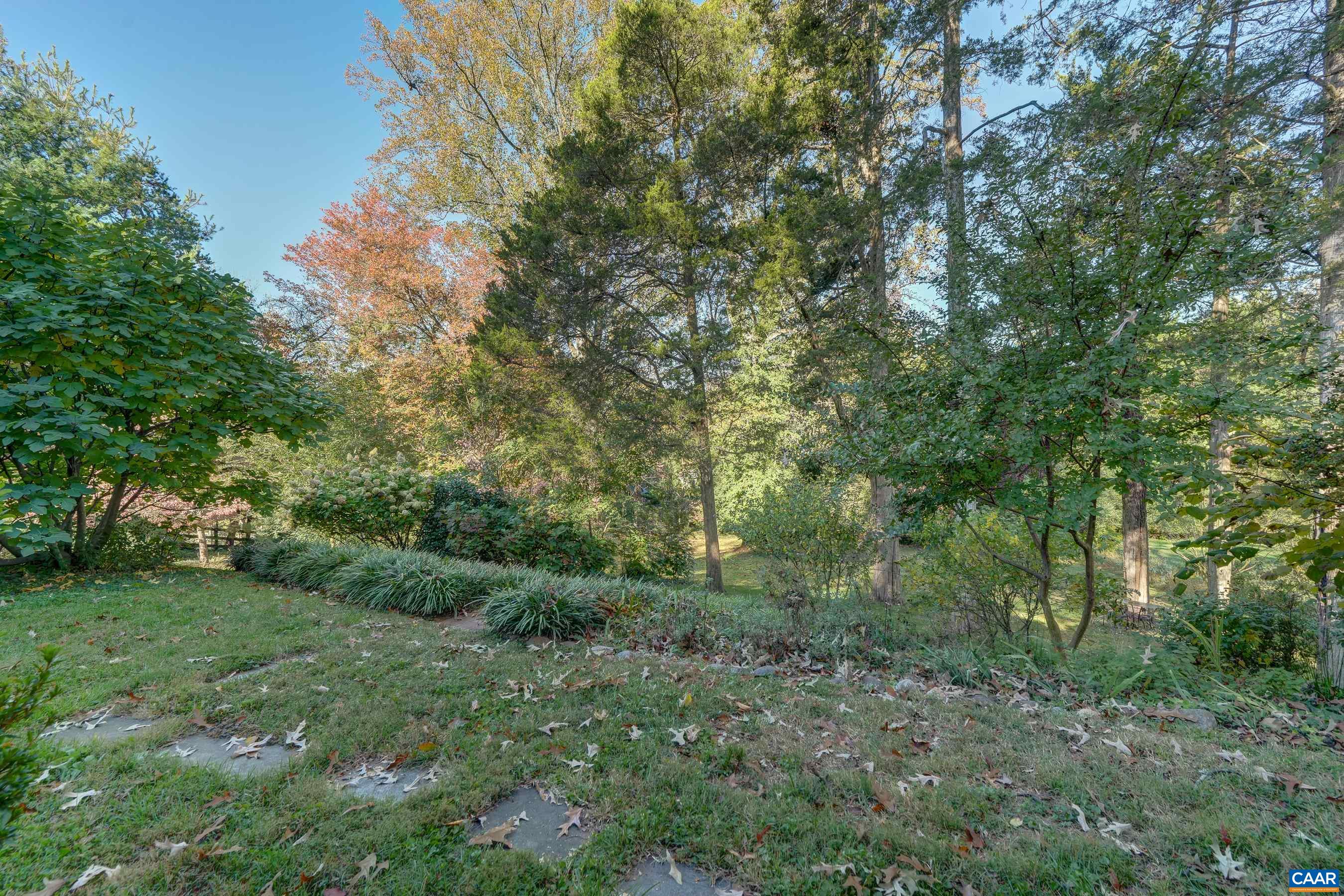 1617 SAINT ANNES RD