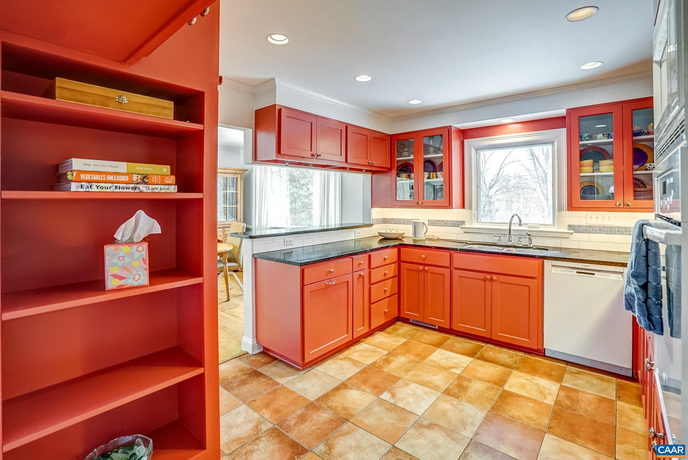 1617 SAINT ANNES RD