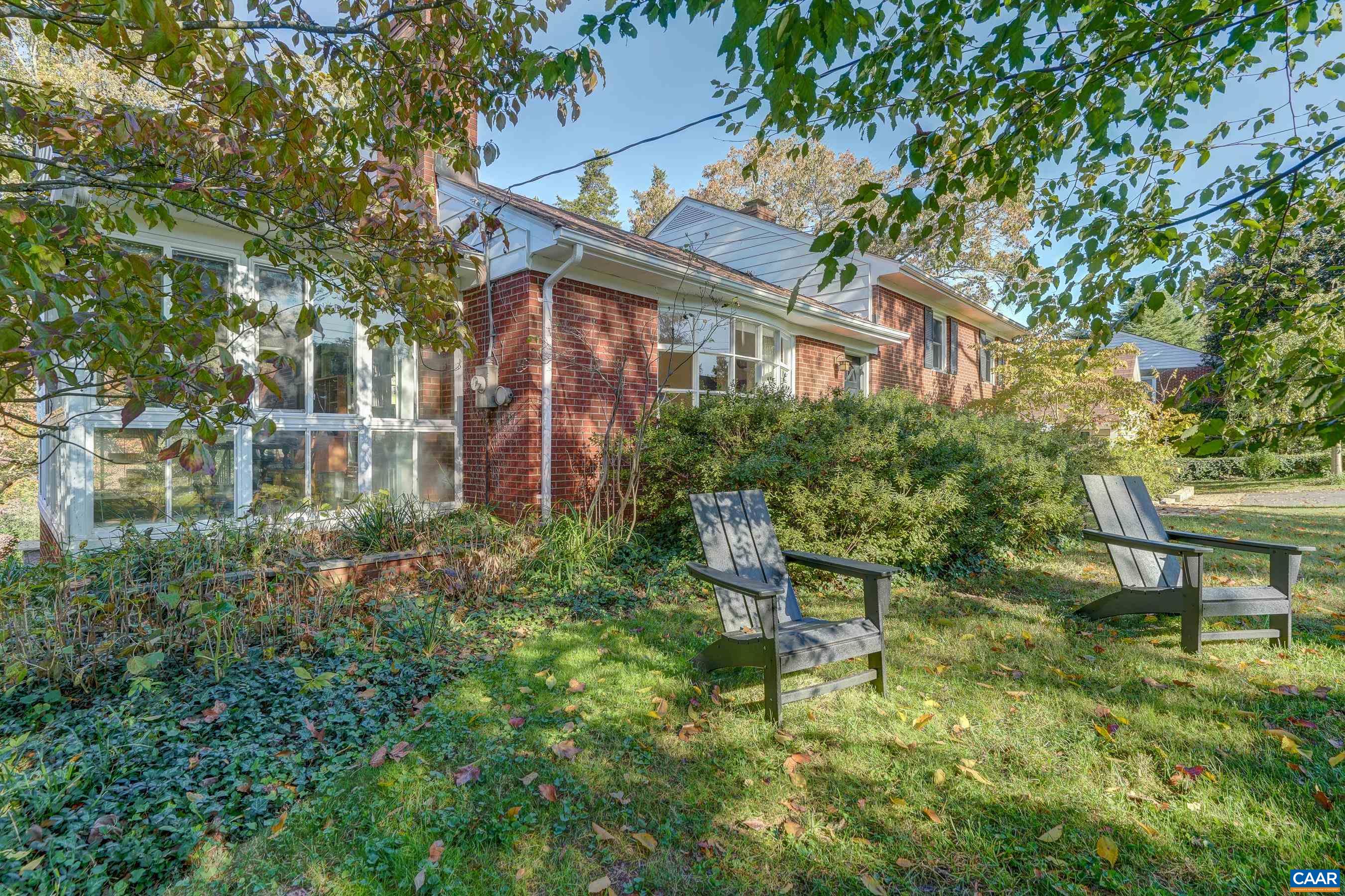 1617 SAINT ANNES RD