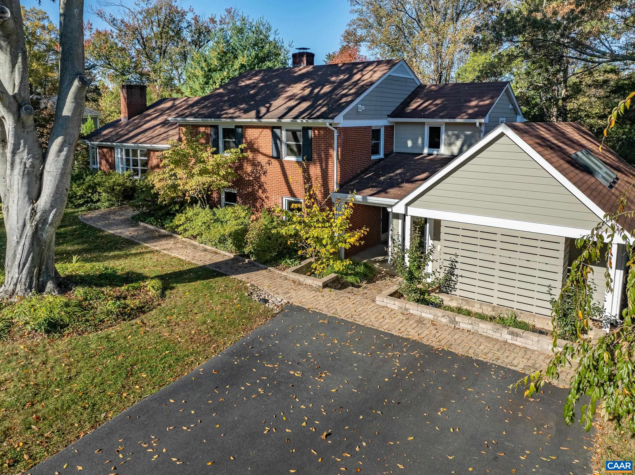 1617 SAINT ANNES RD