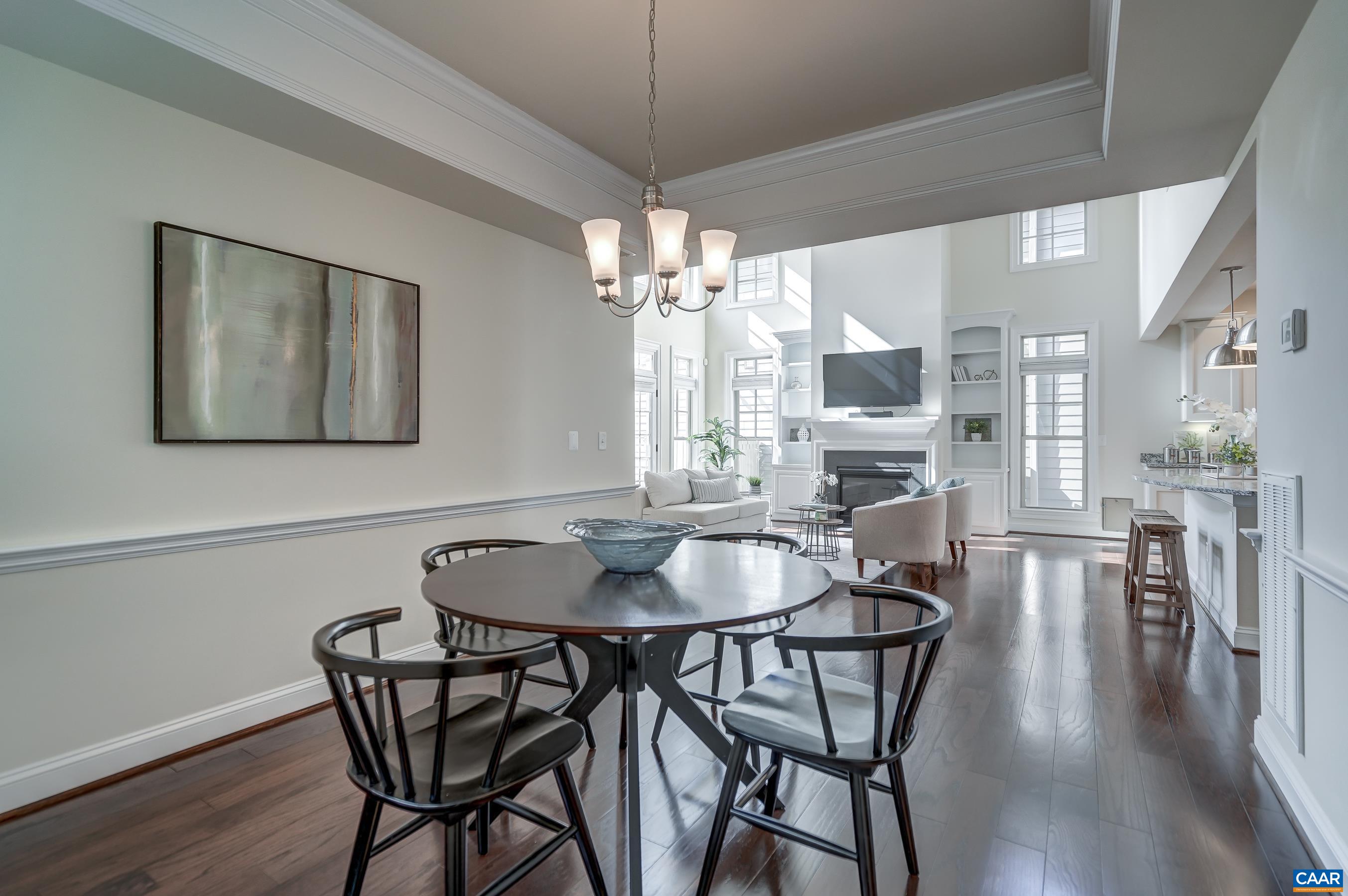804 GOLF VIEW DR