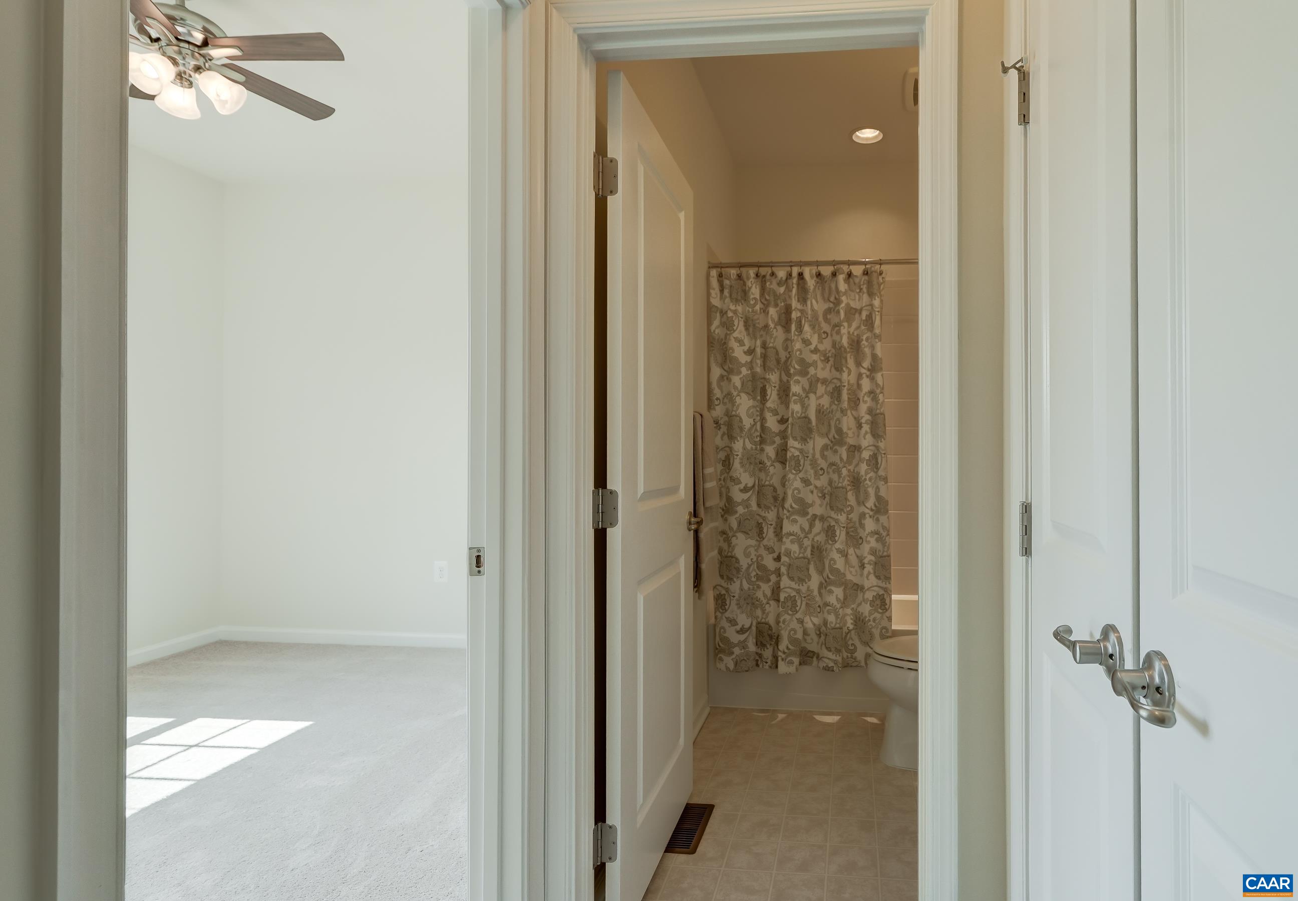 9 ROSALYN WAY