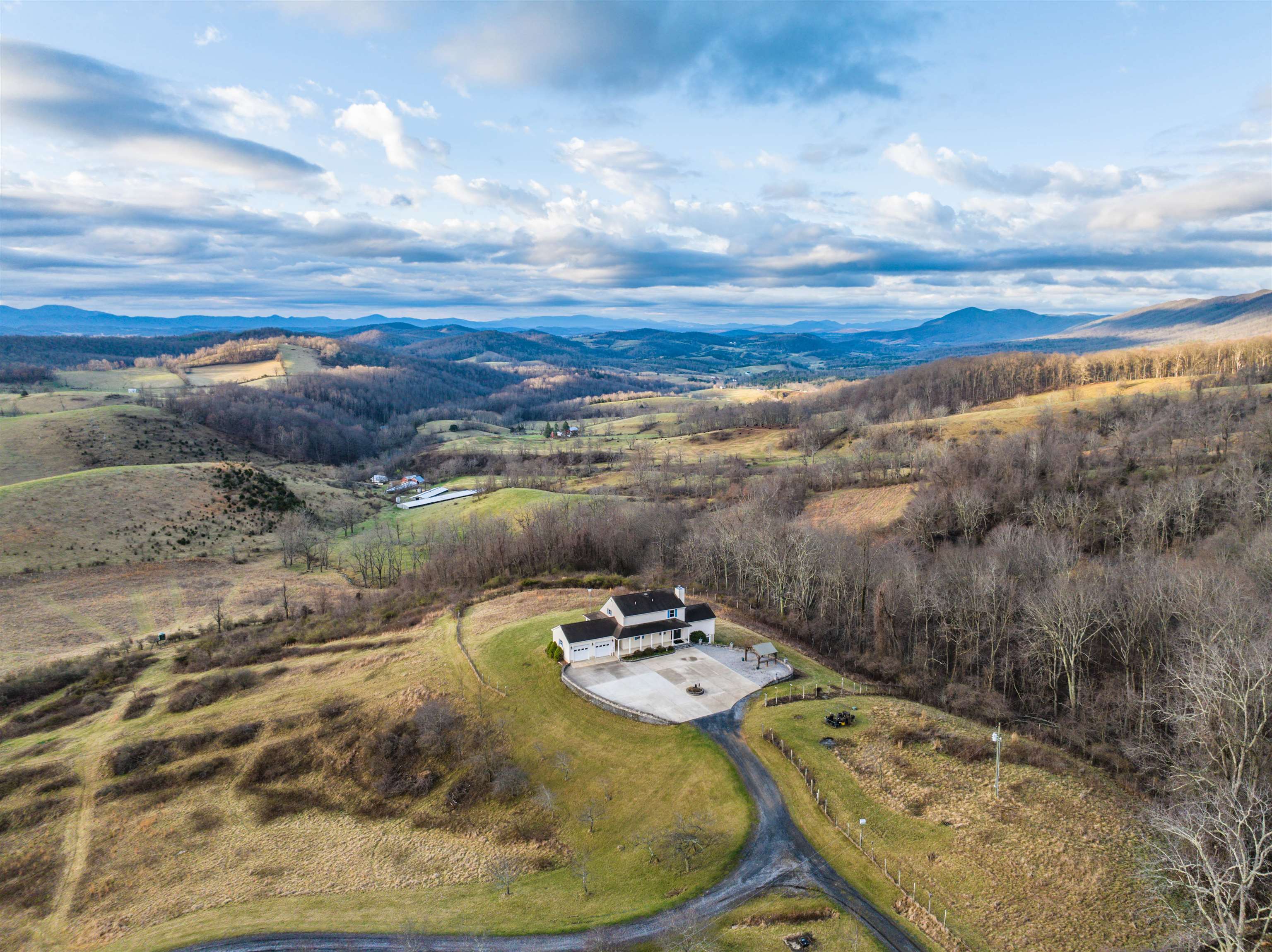 148 TROXEL GAP RD