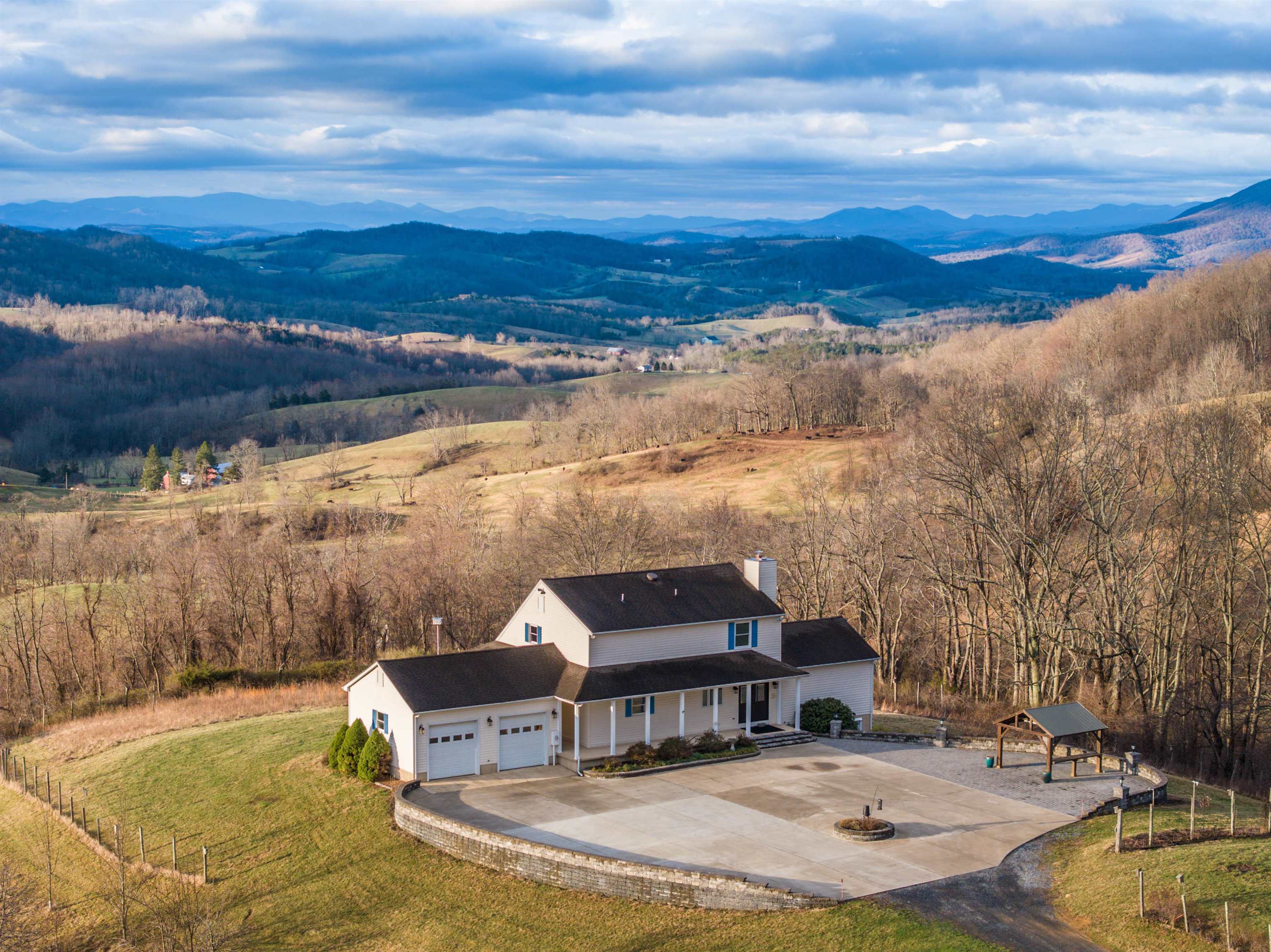 148 TROXEL GAP RD