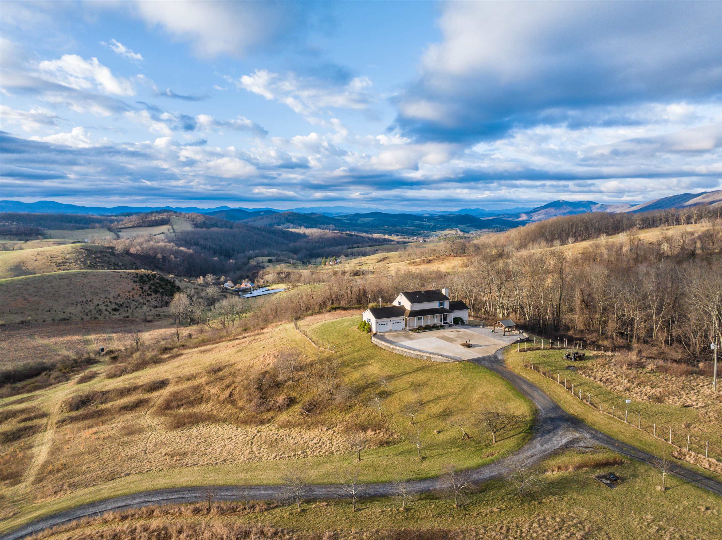 148 TROXEL GAP RD