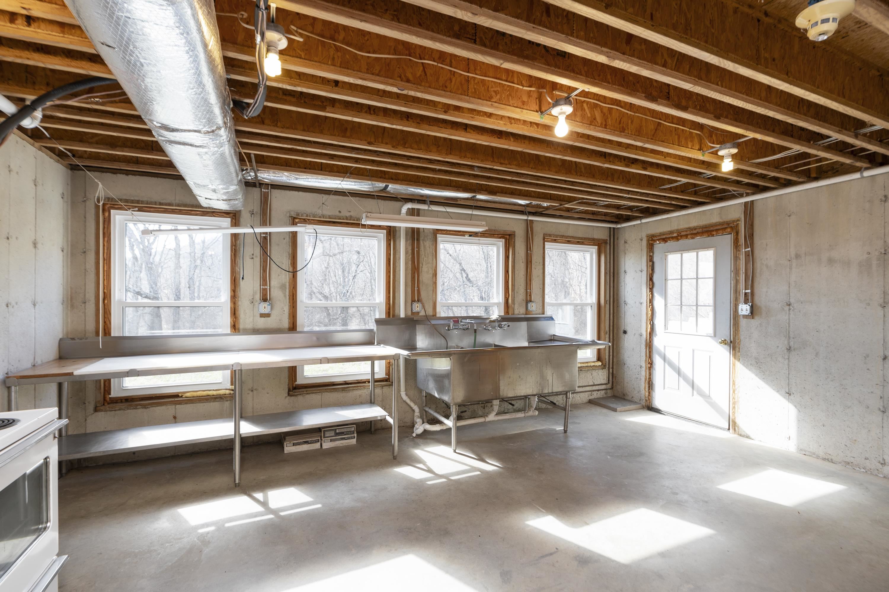 148 TROXEL GAP RD
