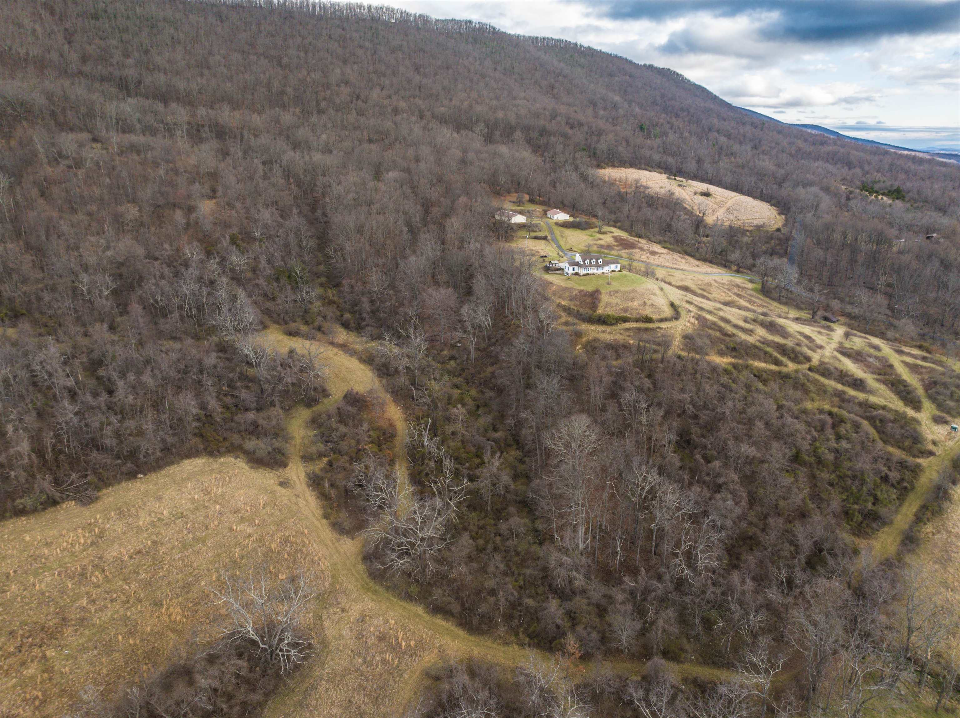 148 TROXEL GAP RD