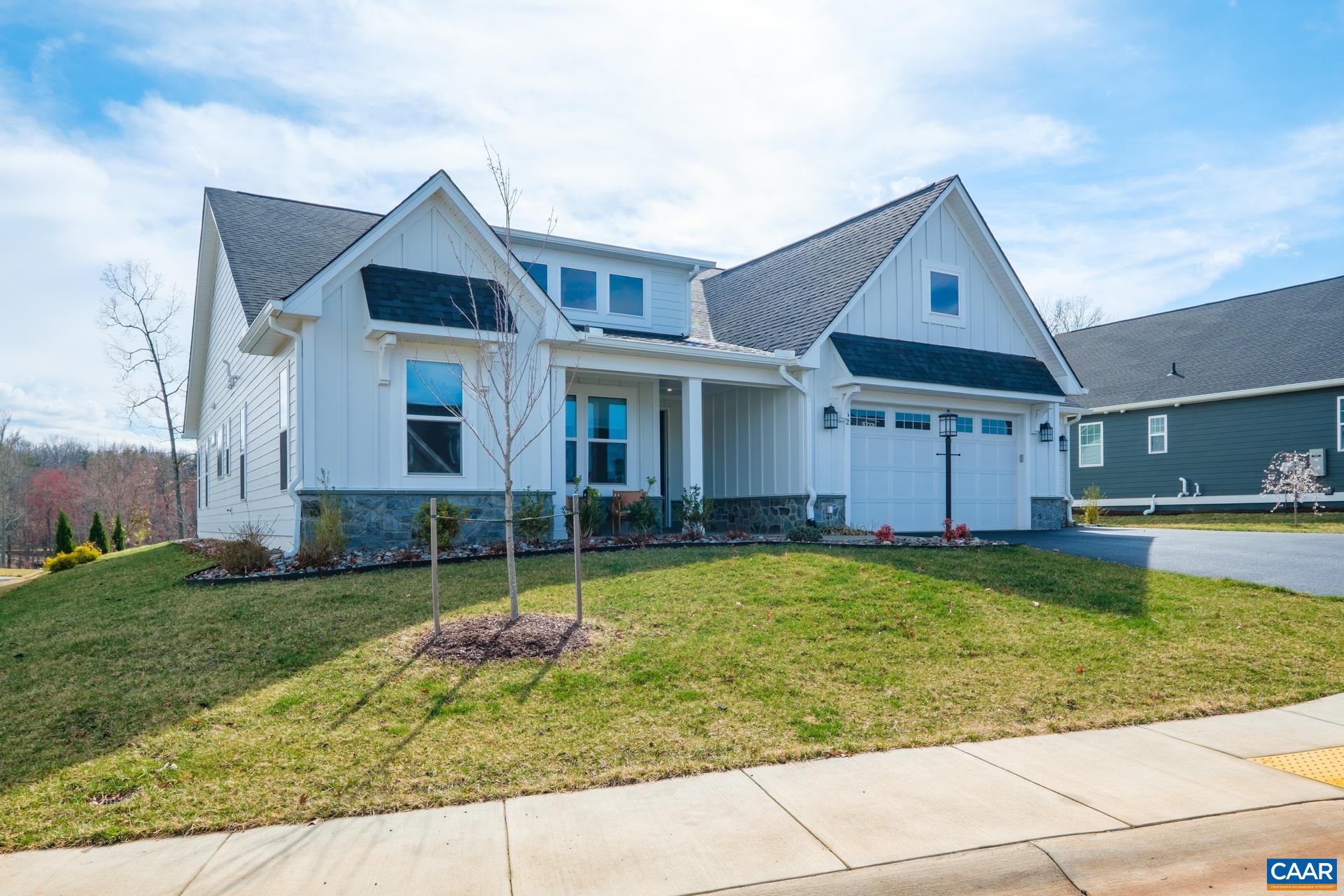 62 SERVICEBERRY DR