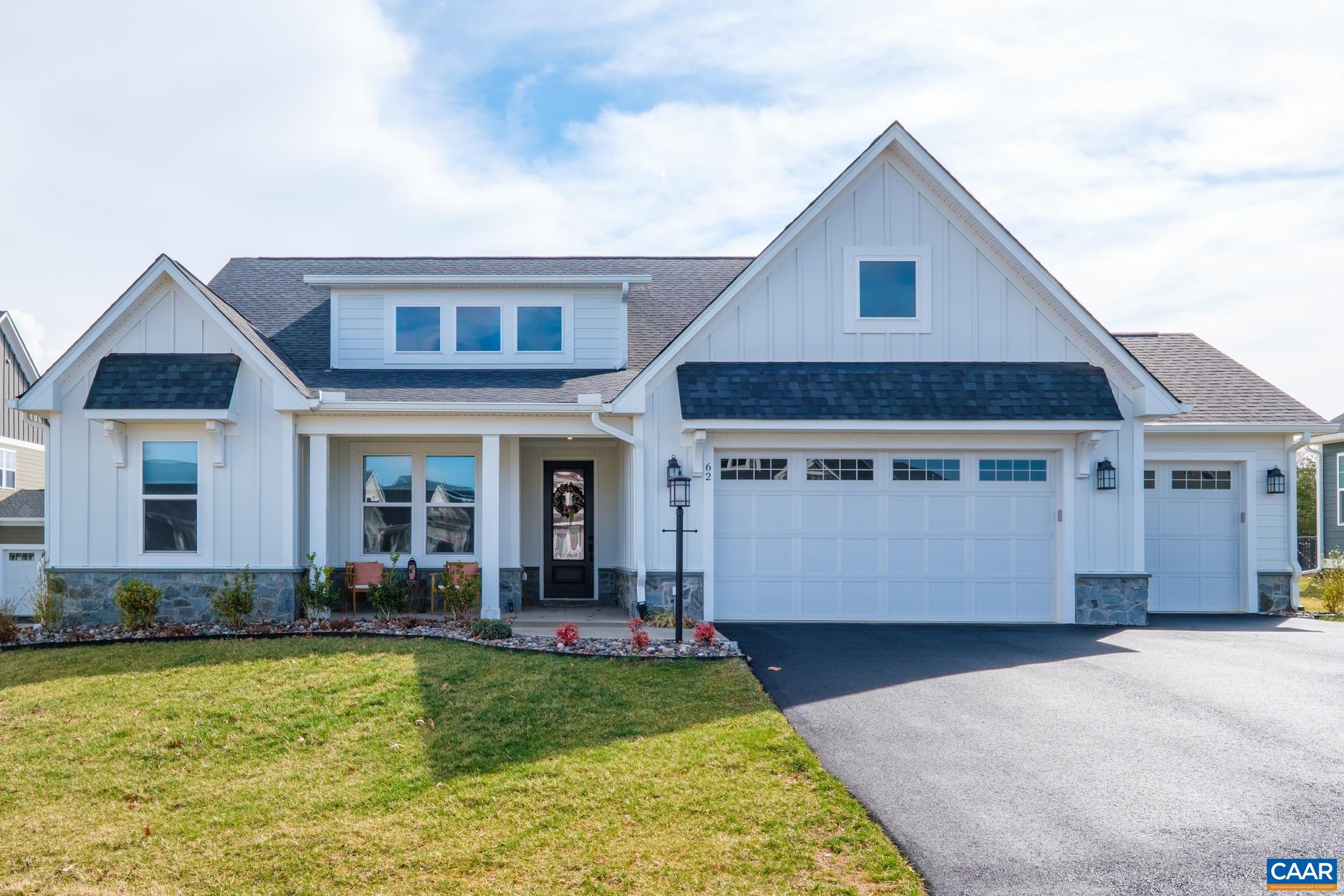 62 SERVICEBERRY DR