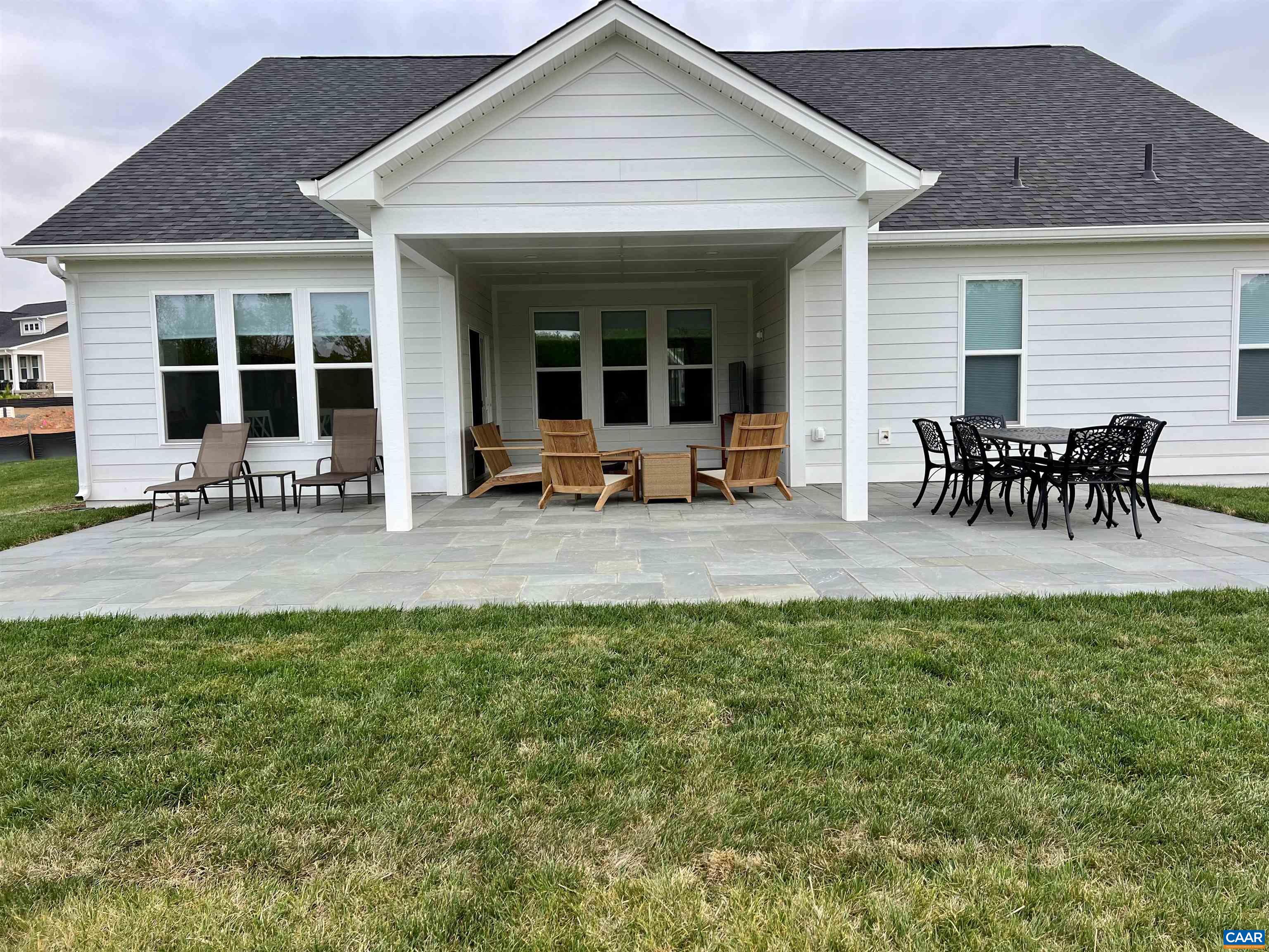 62 SERVICEBERRY DR