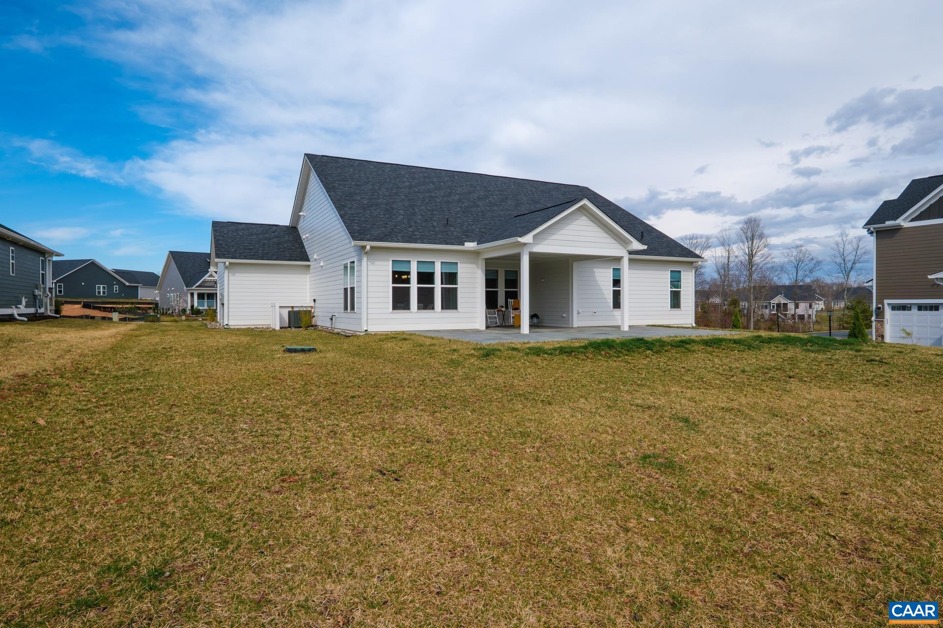 62 SERVICEBERRY DR