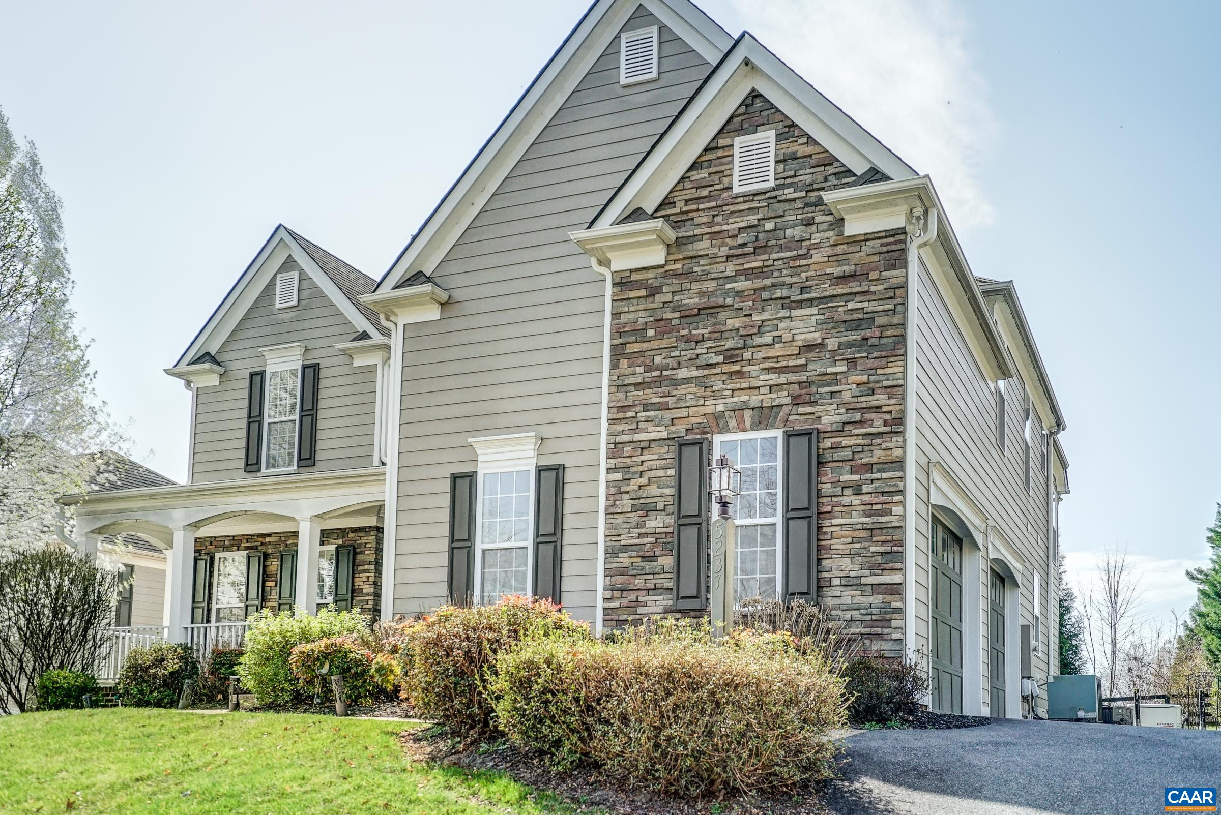 5237 PARK RIDGE CT