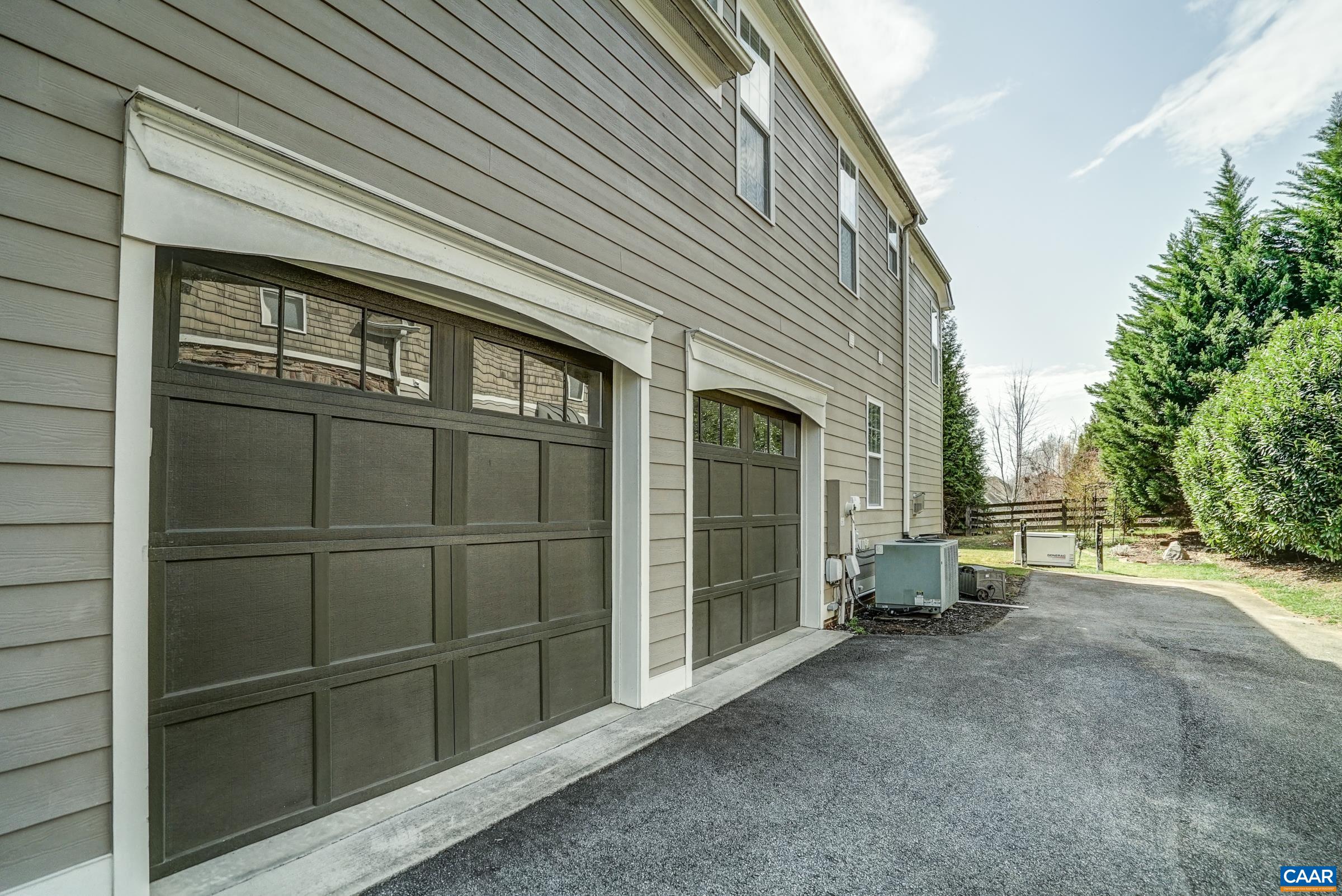 5237 PARK RIDGE CT