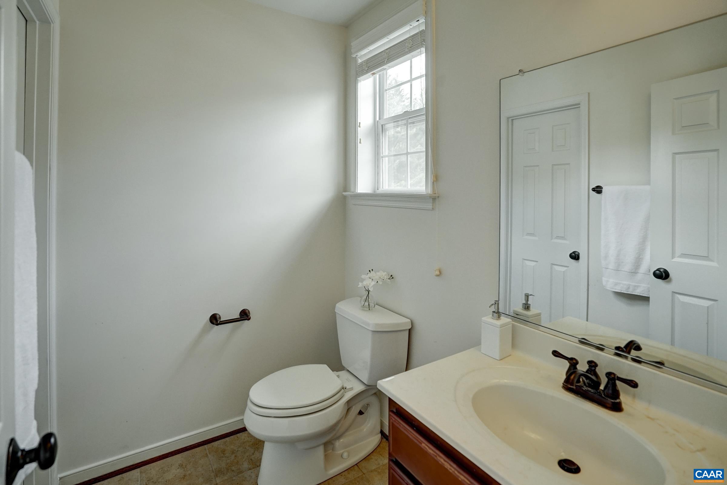 5237 PARK RIDGE CT