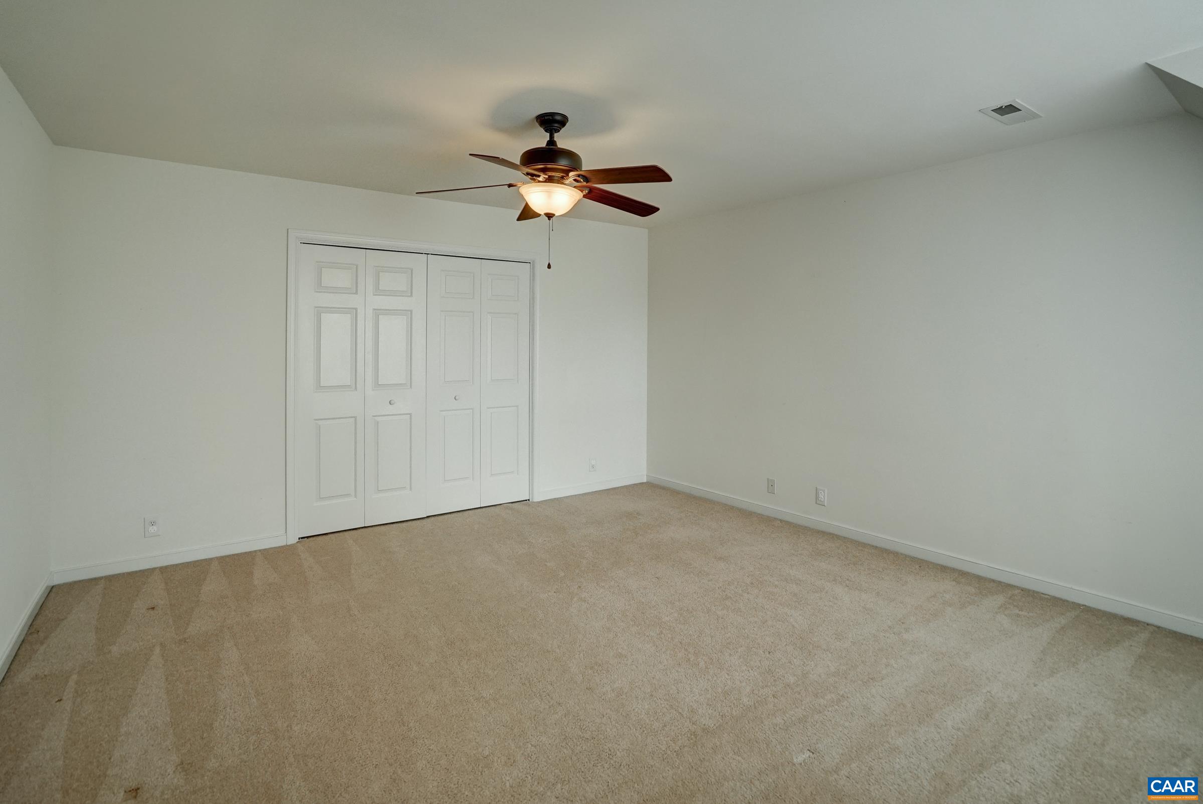 5237 PARK RIDGE CT